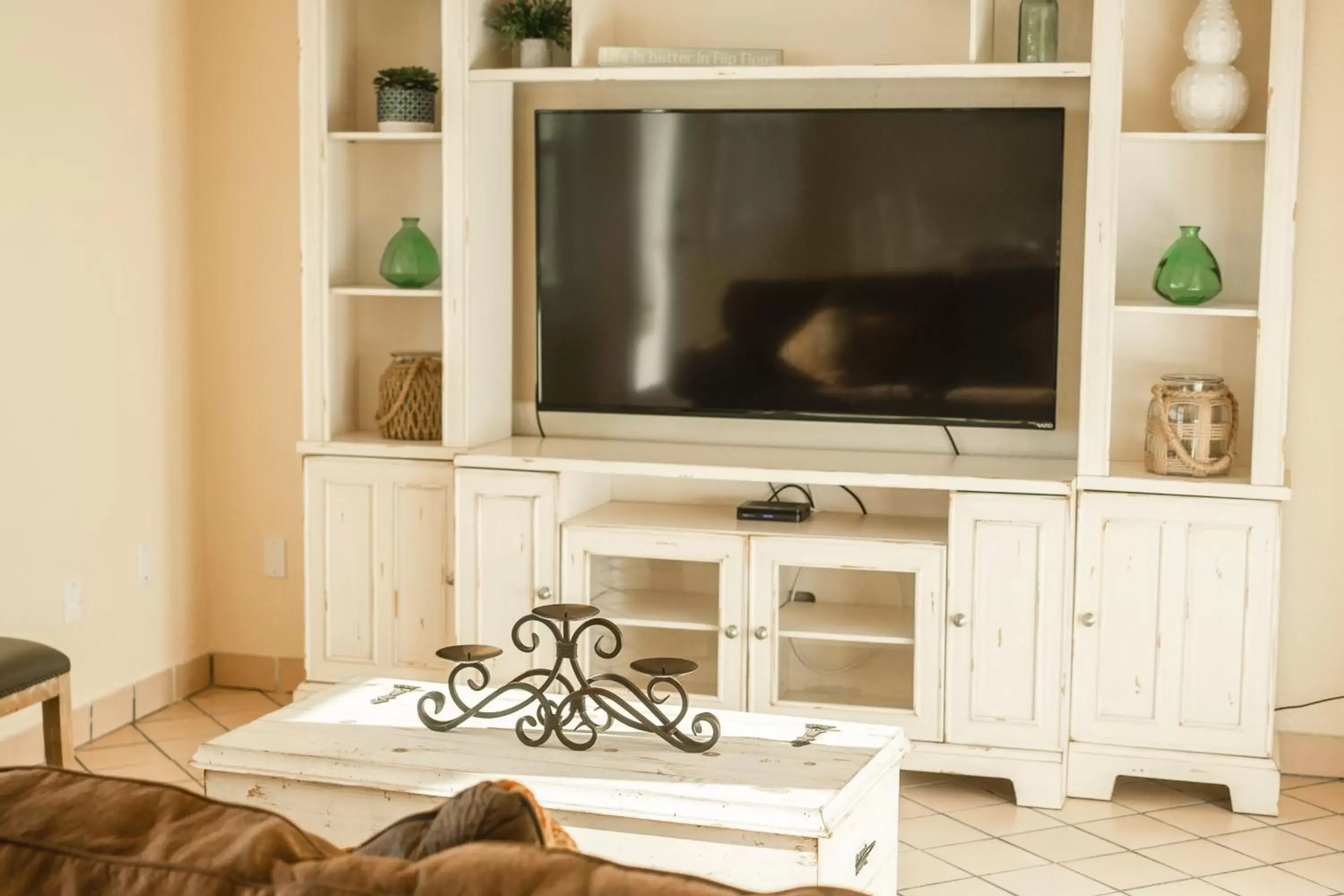 Living room, TV/Entertainment Center in Quinta Pacifica Beachfront Villas