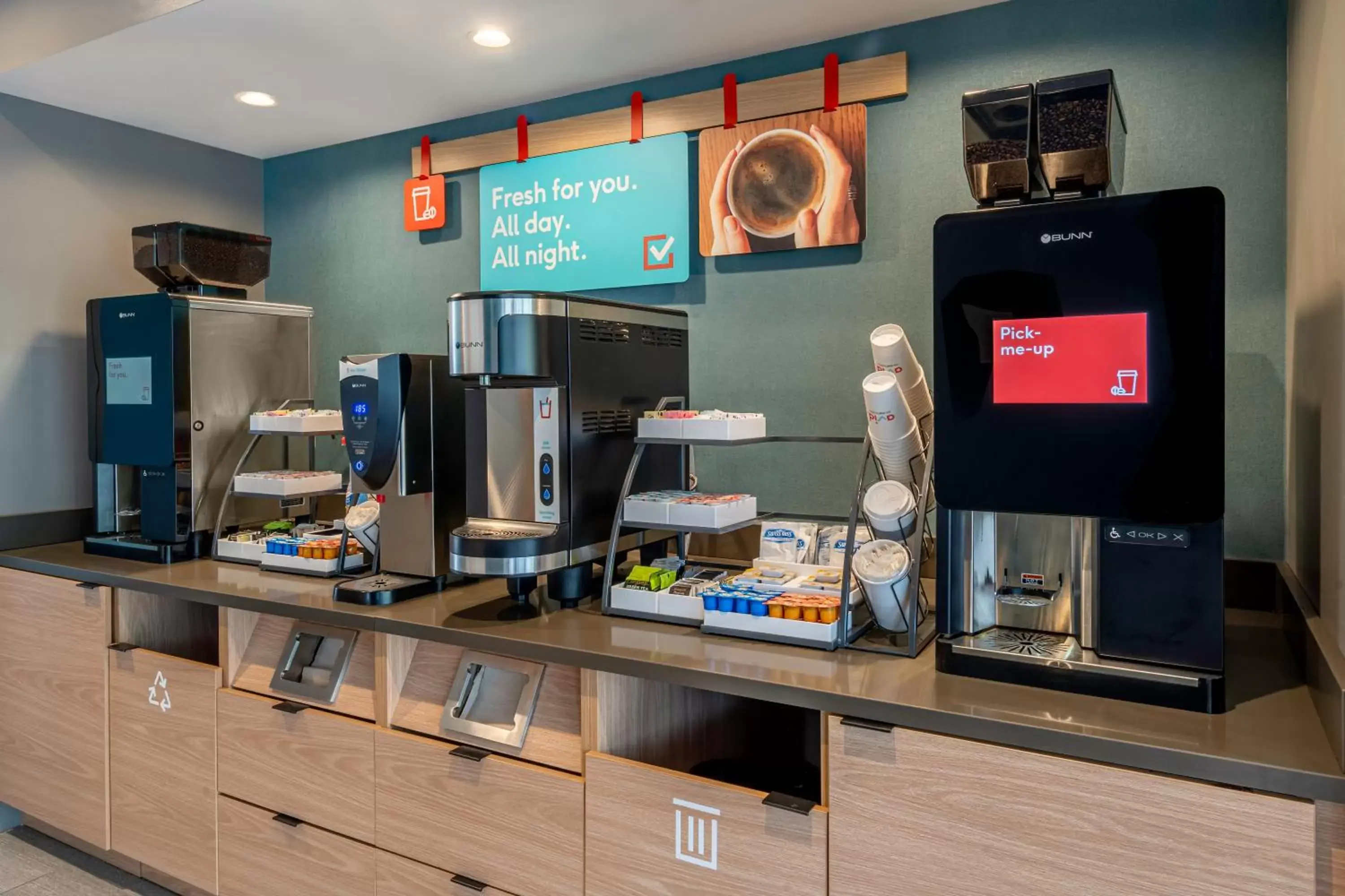 Coffee/tea facilities in avid hotels Milwaukee West - Waukesha, an IHG Hotel