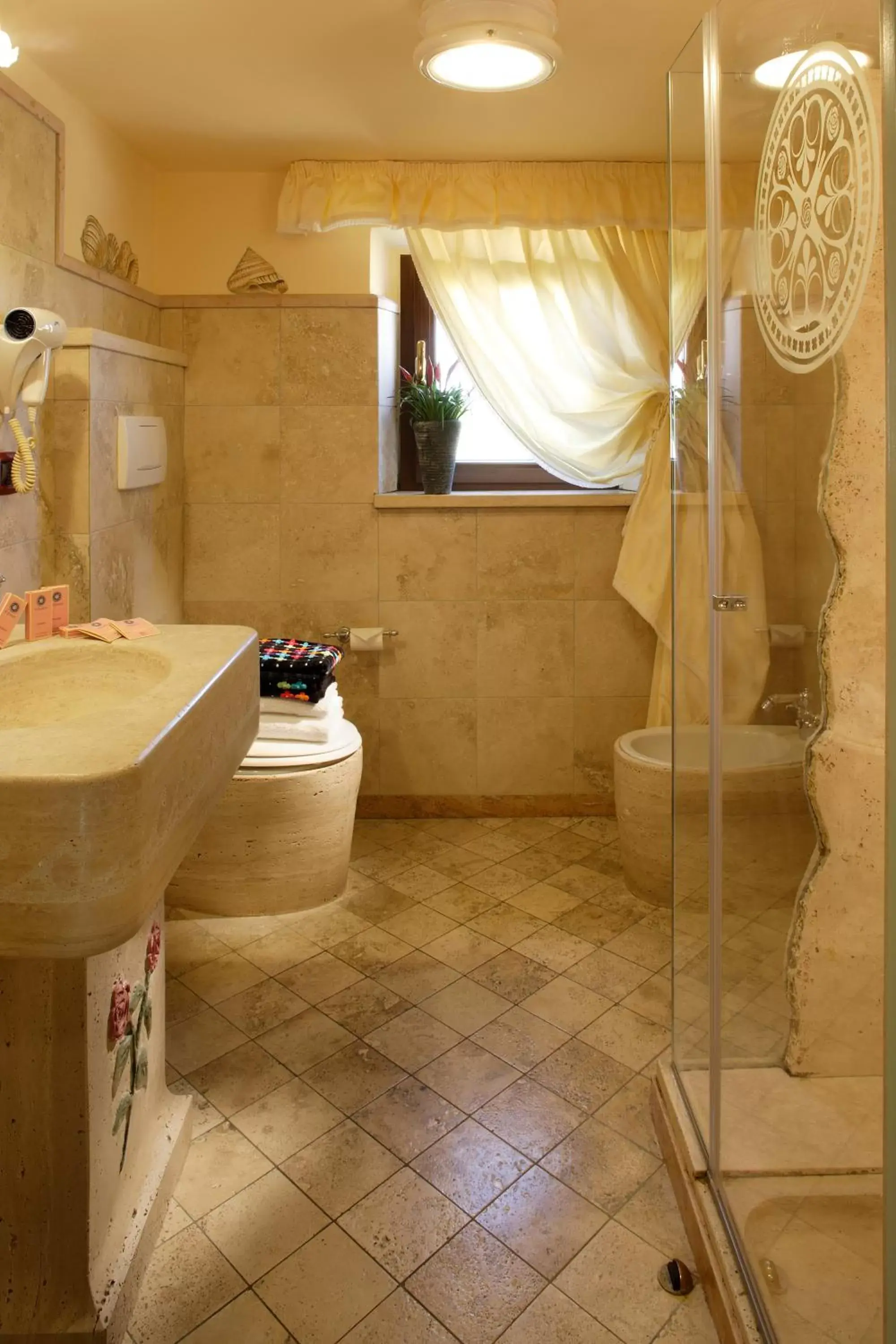 Bathroom in UNICA Assisi agri-charming house