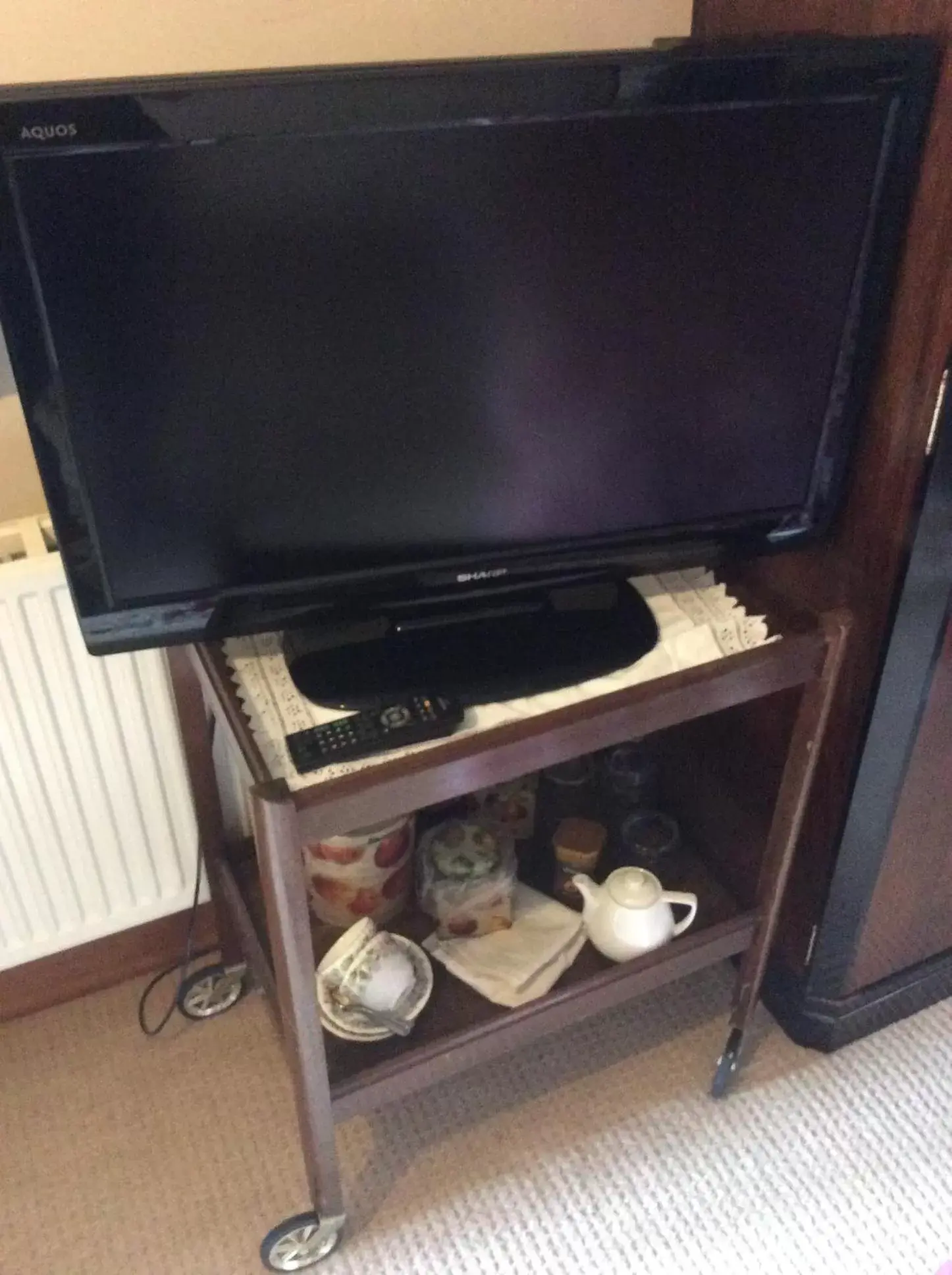 TV/Entertainment Center in Gooseford Farm