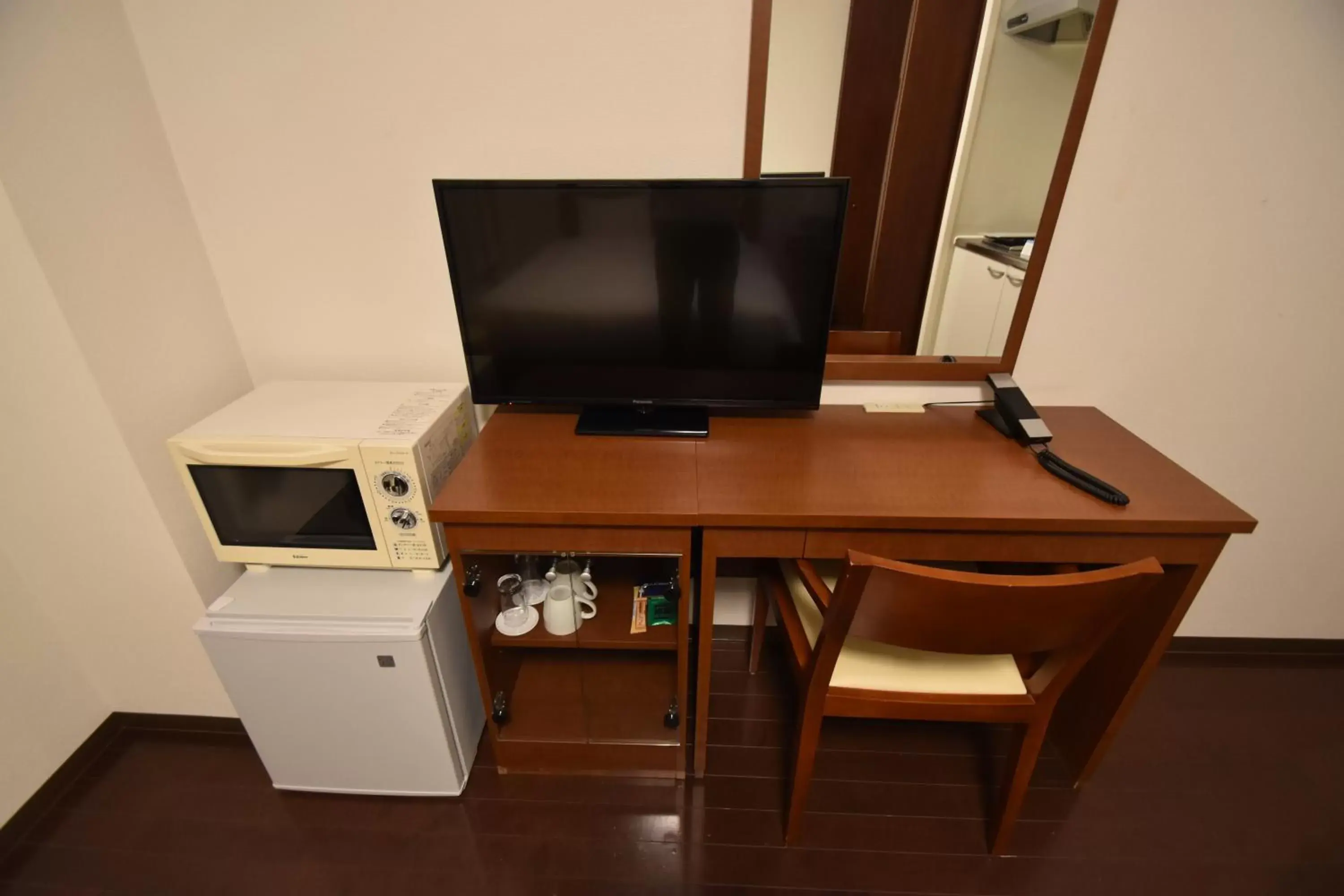 Photo of the whole room, TV/Entertainment Center in Hotel Hakata Place