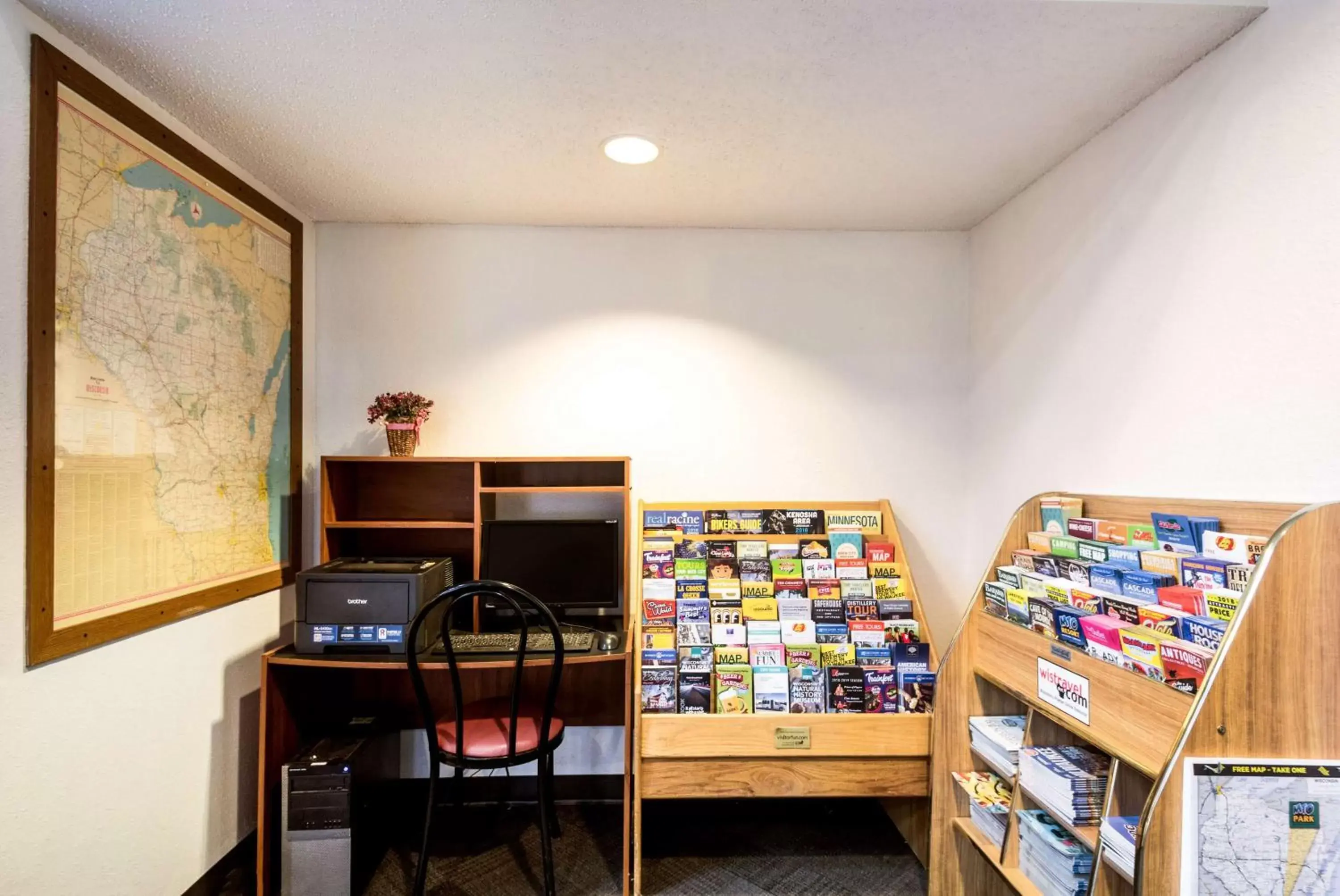 Library in Motel 6-Saukville, WI