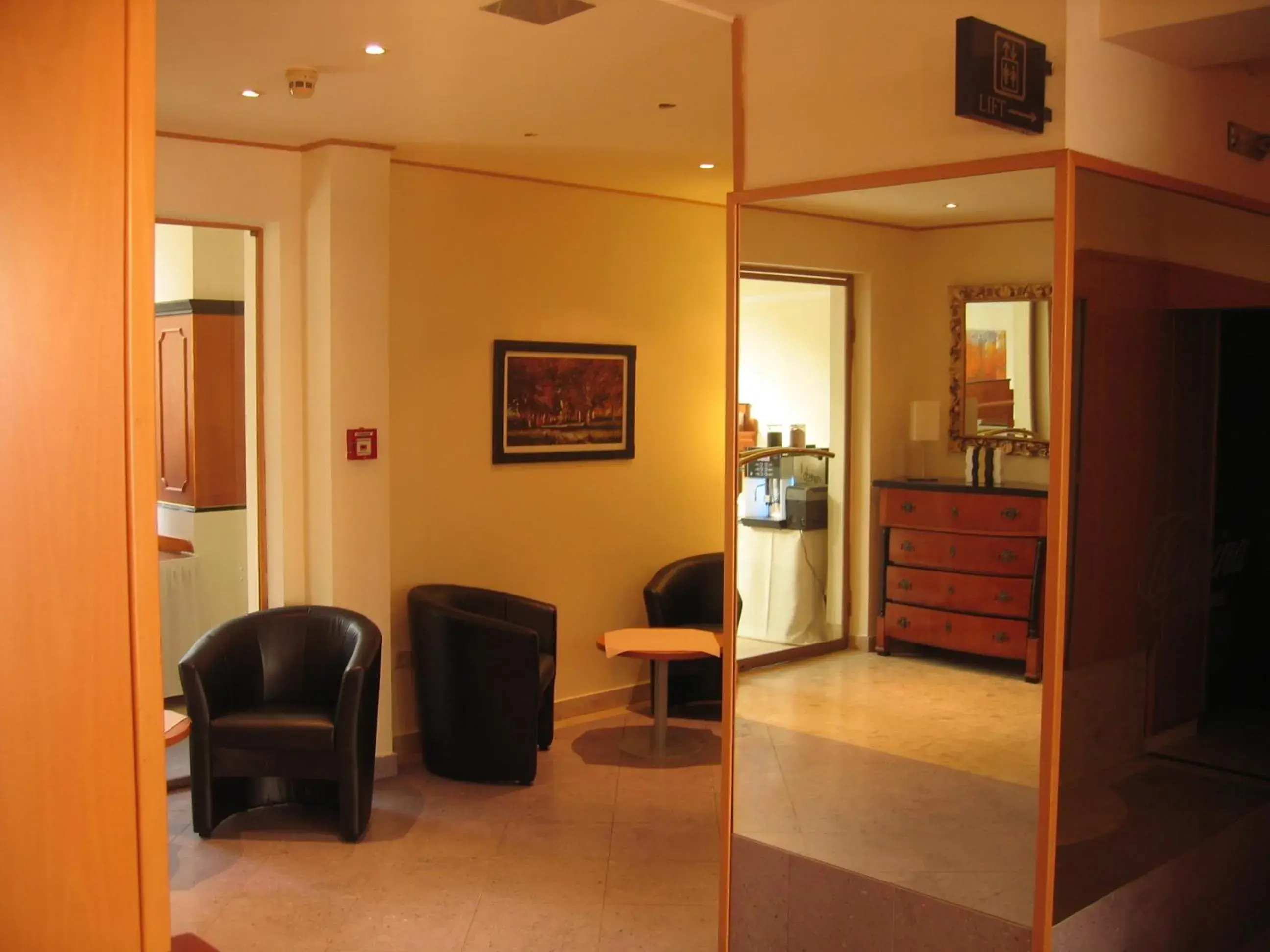 Lobby or reception, Seating Area in Hotel Carina