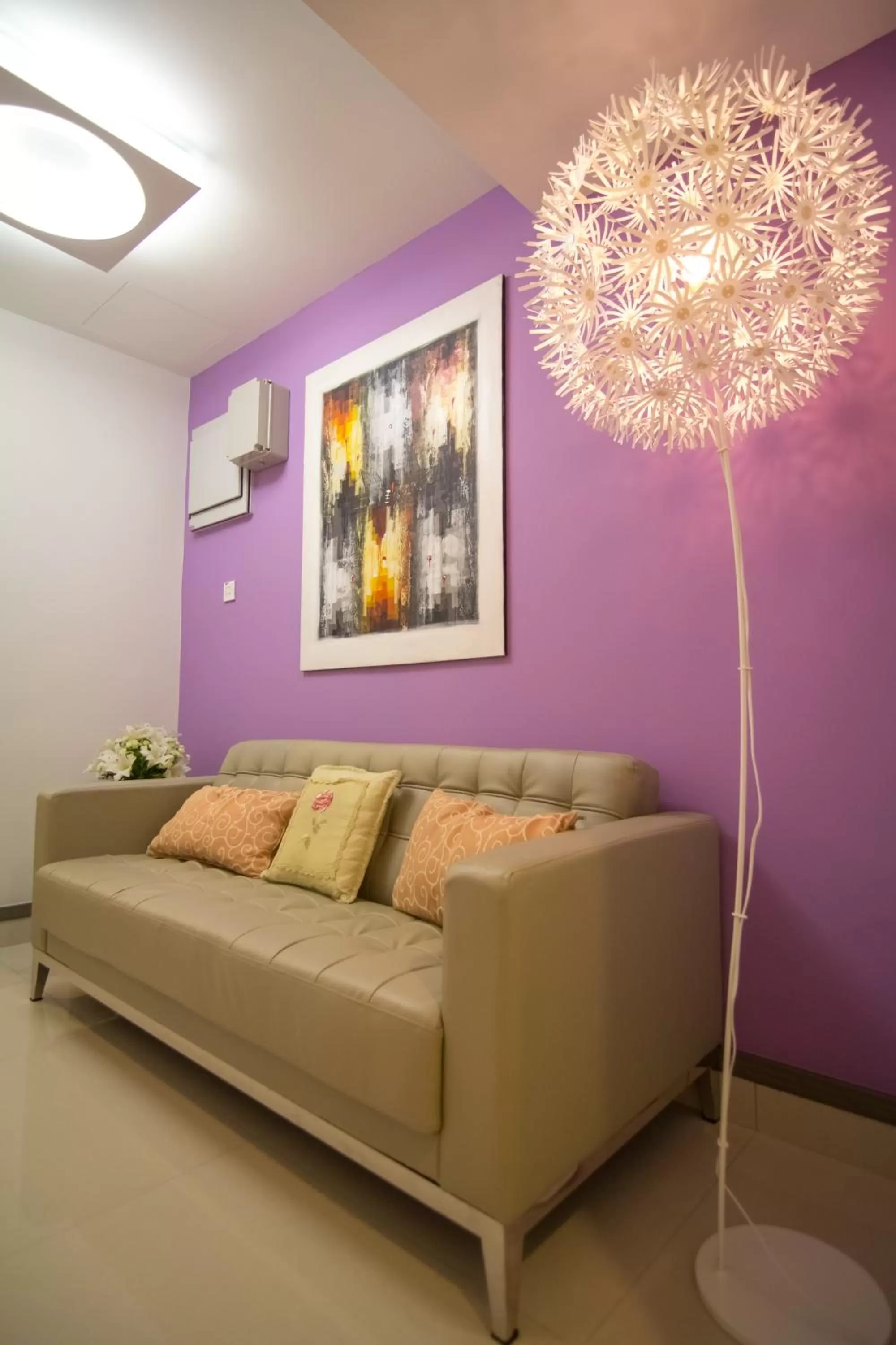 Living room in Sunshine Inn Plus