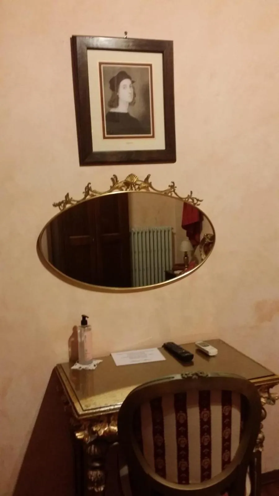 Seating area in Hotel Abaco