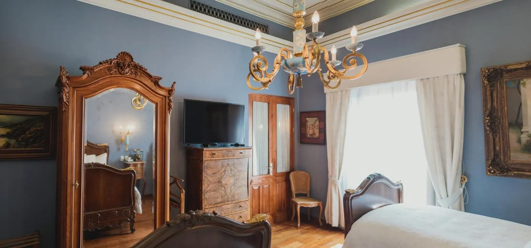 Photo of the whole room in Hotel Museo Palacio de San Agustin
