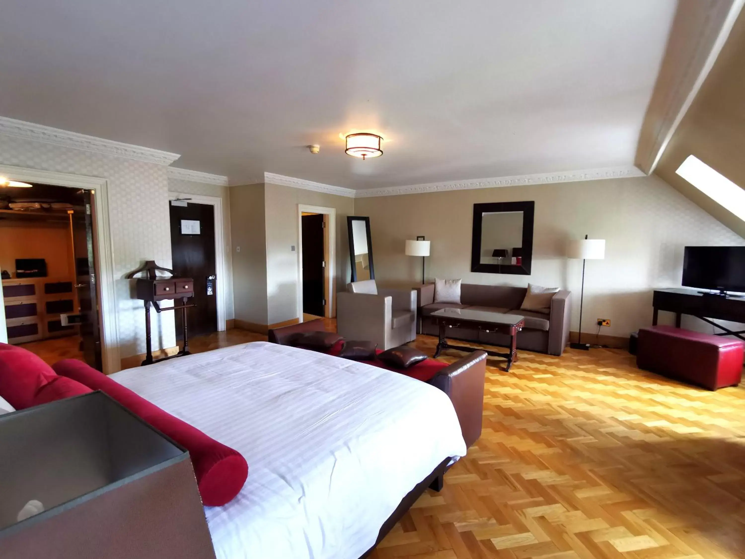 Bedroom in Langtons Hotel Kilkenny