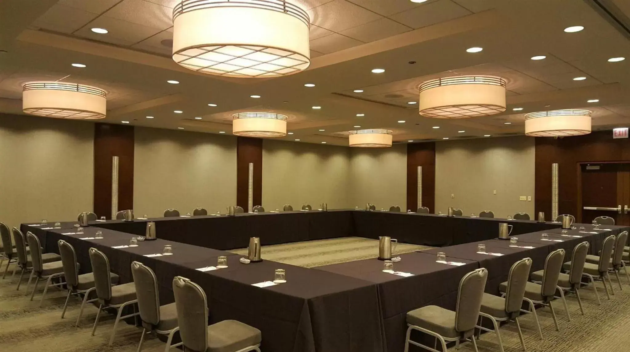 Meeting/conference room in Crowne Plaza - Chicago West Loop, an IHG Hotel