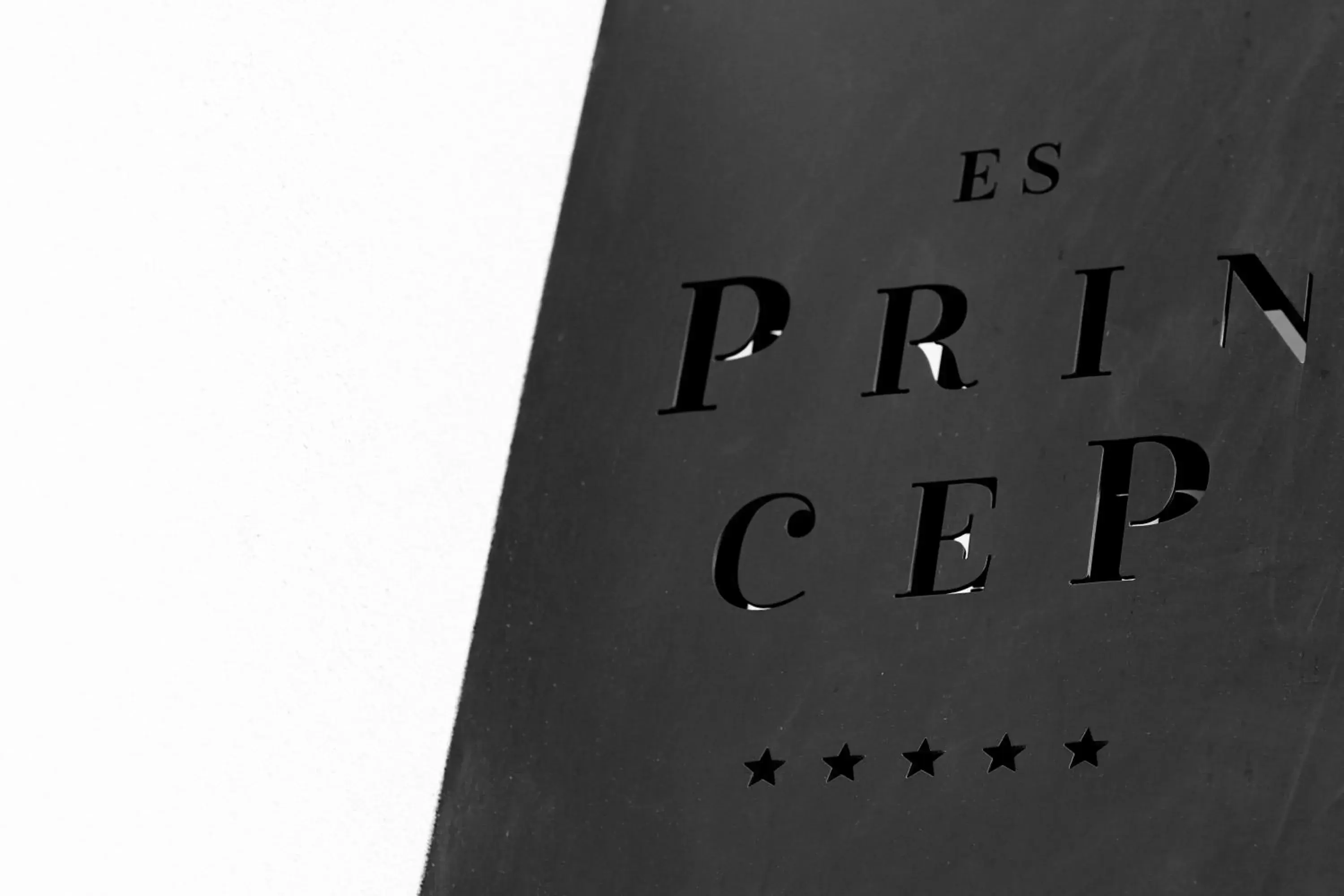 Logo/Certificate/Sign in Es Princep - The Leading Hotels of the World