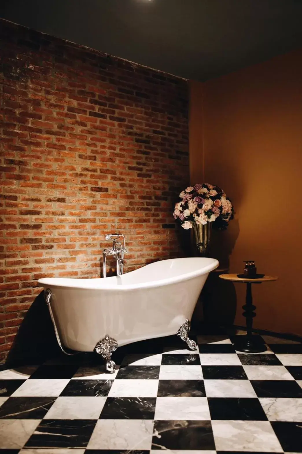 Bath, Bathroom in Hotel de l'amour SHA PLUS