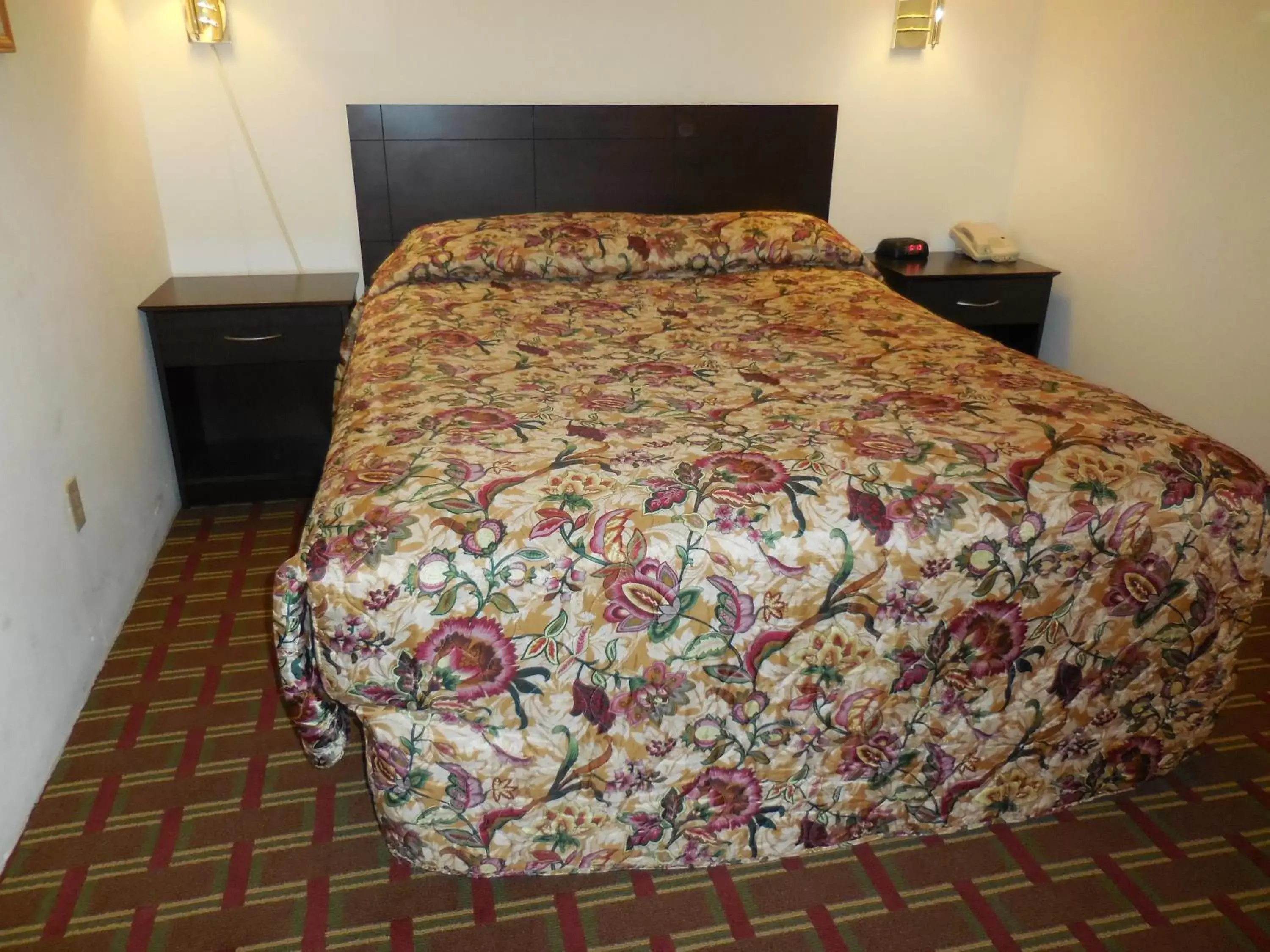 Bed in Bellingham Lodge