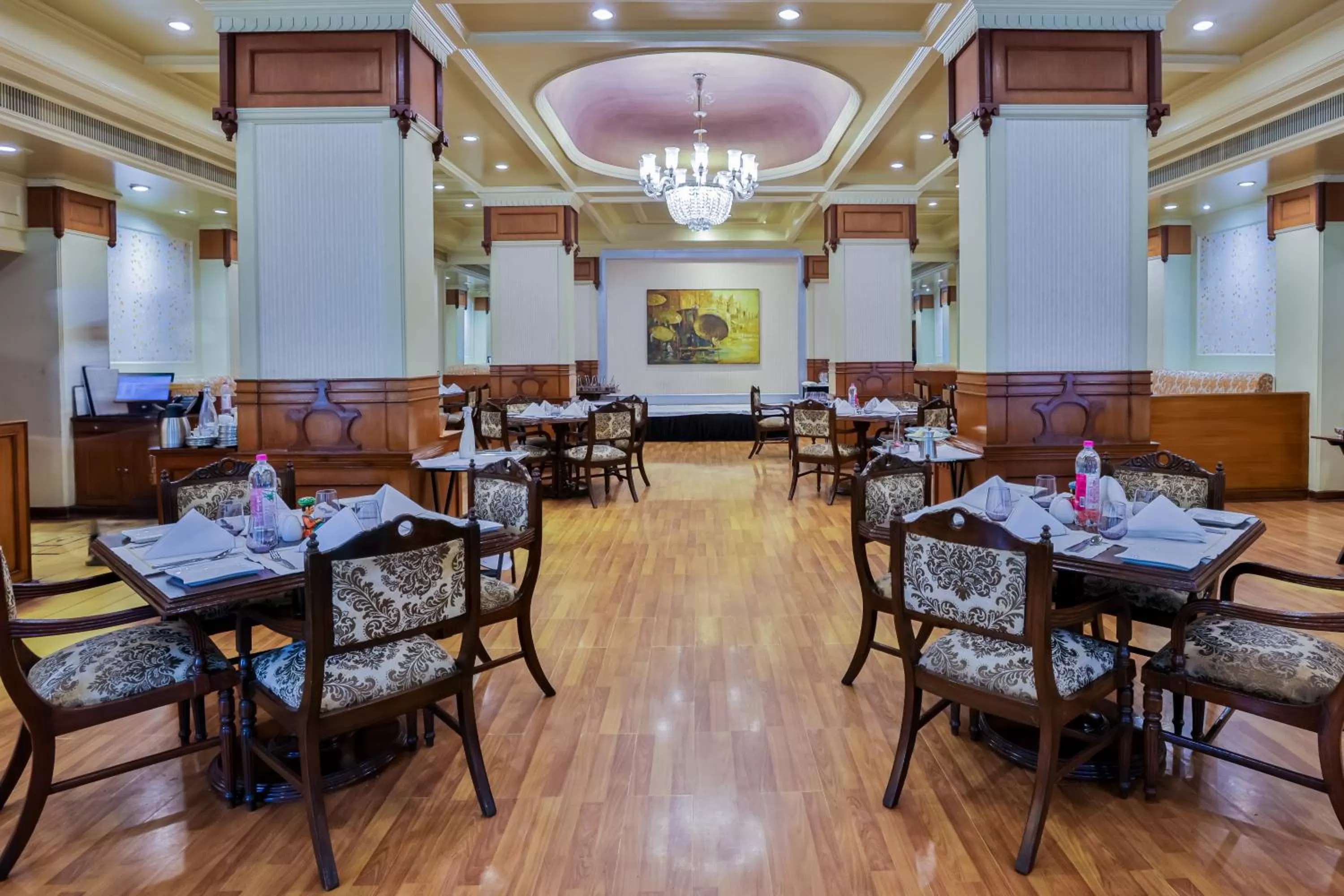 Restaurant/places to eat in Taj Ganges Varanasi