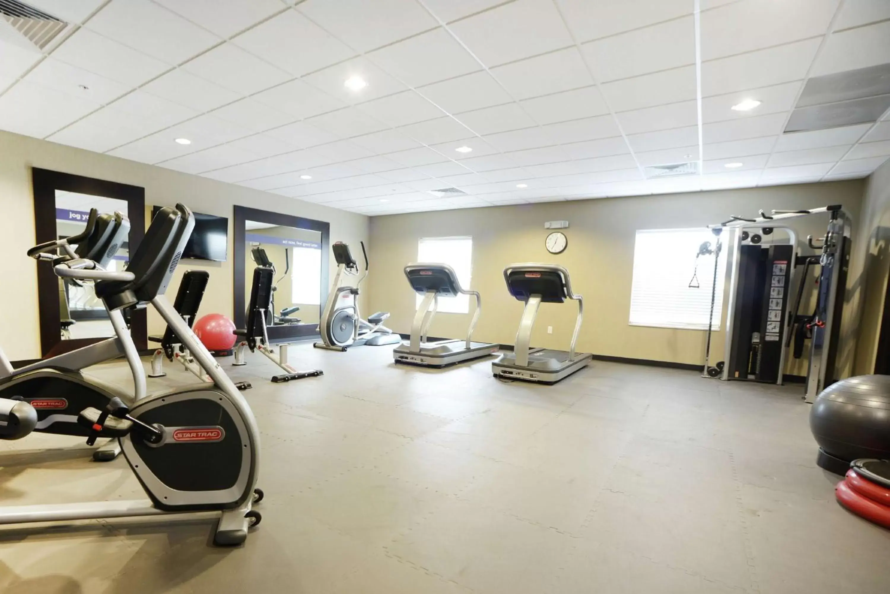 Fitness centre/facilities in Hampton Inn & Suites Ponca City Fitness centre/facilities in Hampton Inn & Suites Ponca City