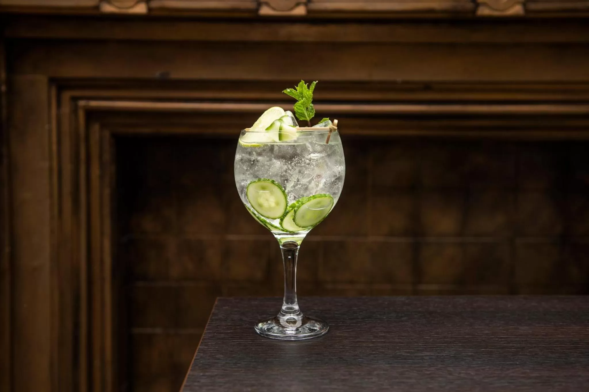 Lounge or bar in The Exhibitionist Hotel