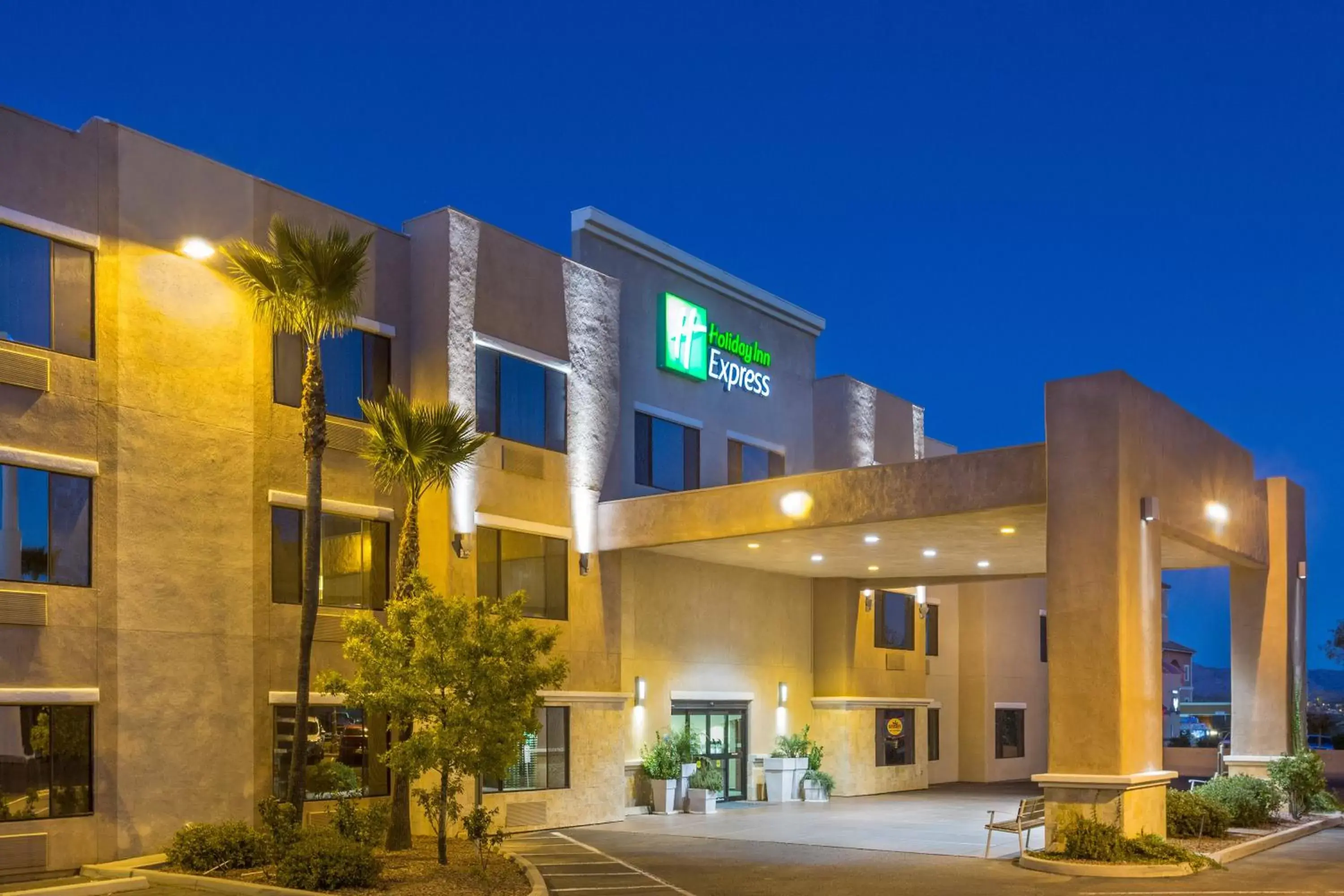 Property Building in Holiday Inn Express Hotel & Suites Nogales, an IHG Hotel