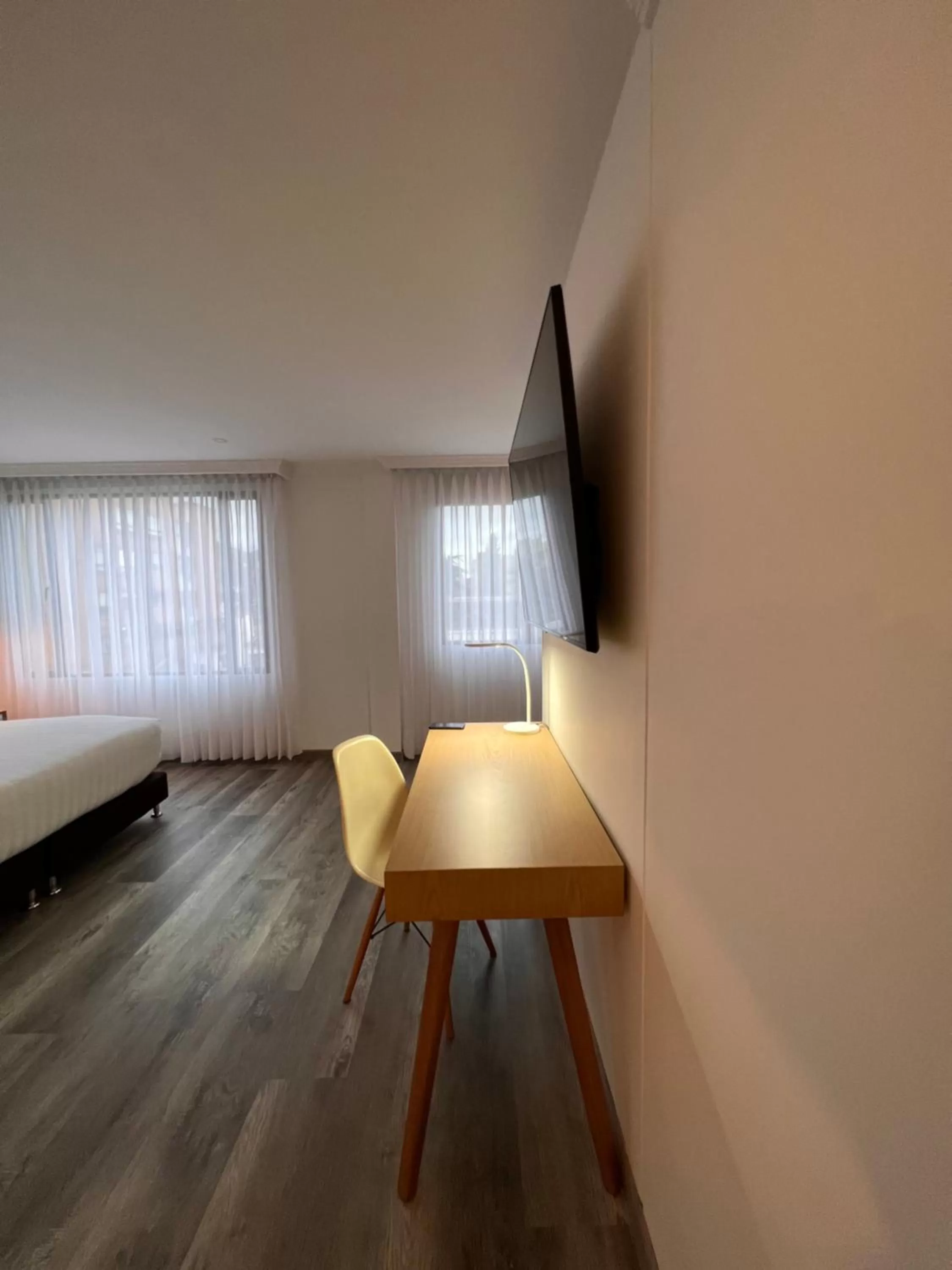 Seating area in Suites 109 GH Usaquén