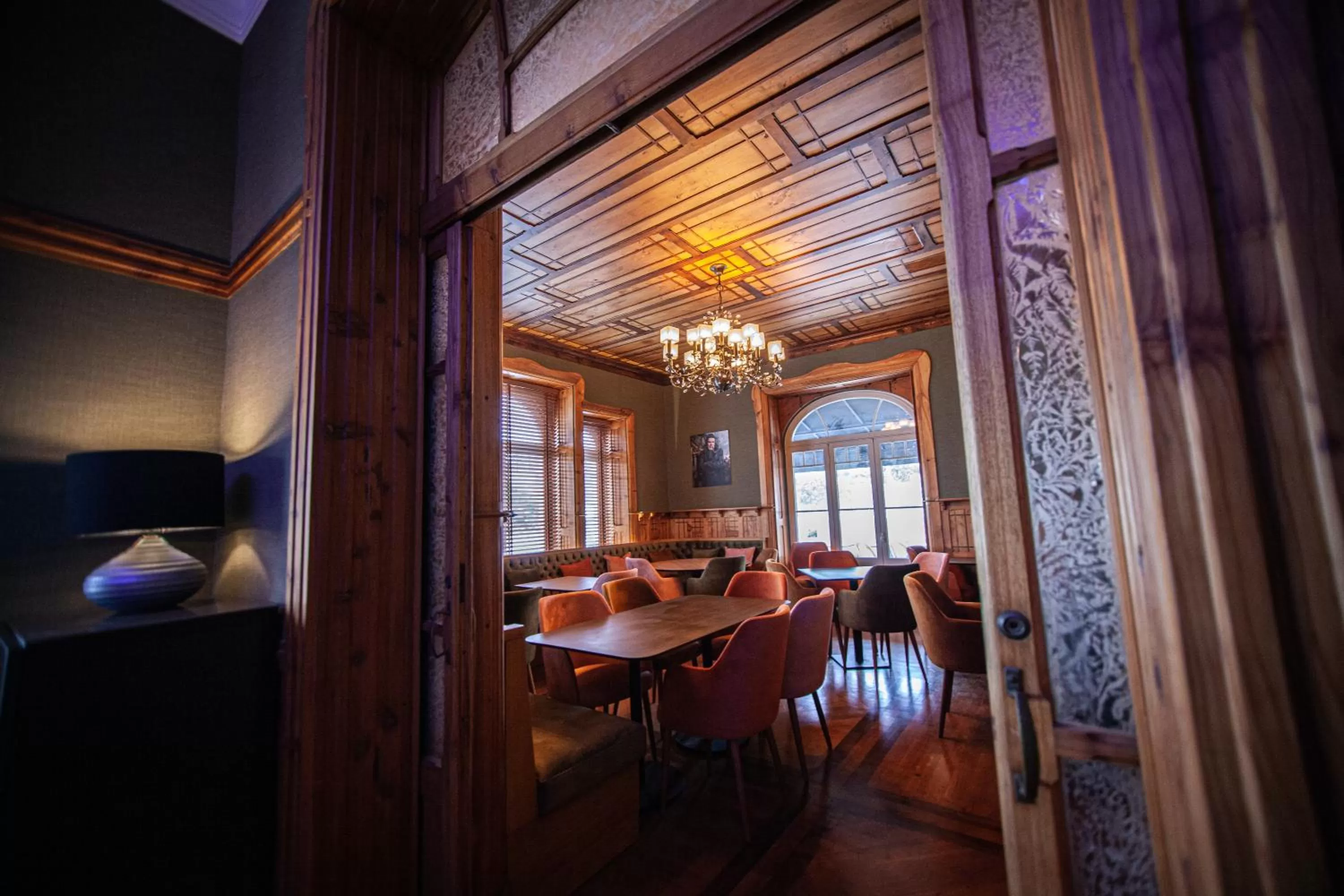 Restaurant/places to eat in Storytellers Palace