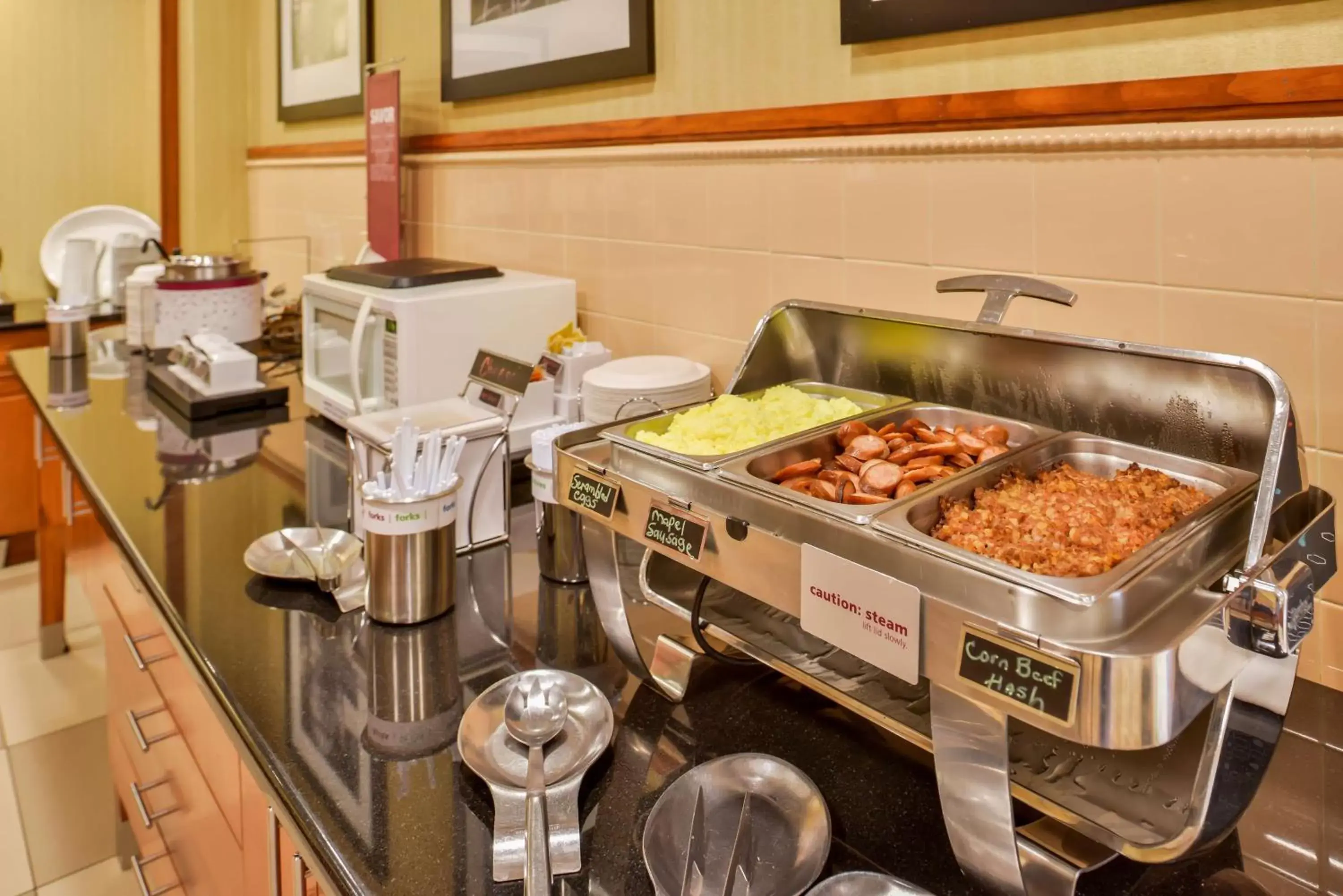 Breakfast in Hampton Inn Emporia