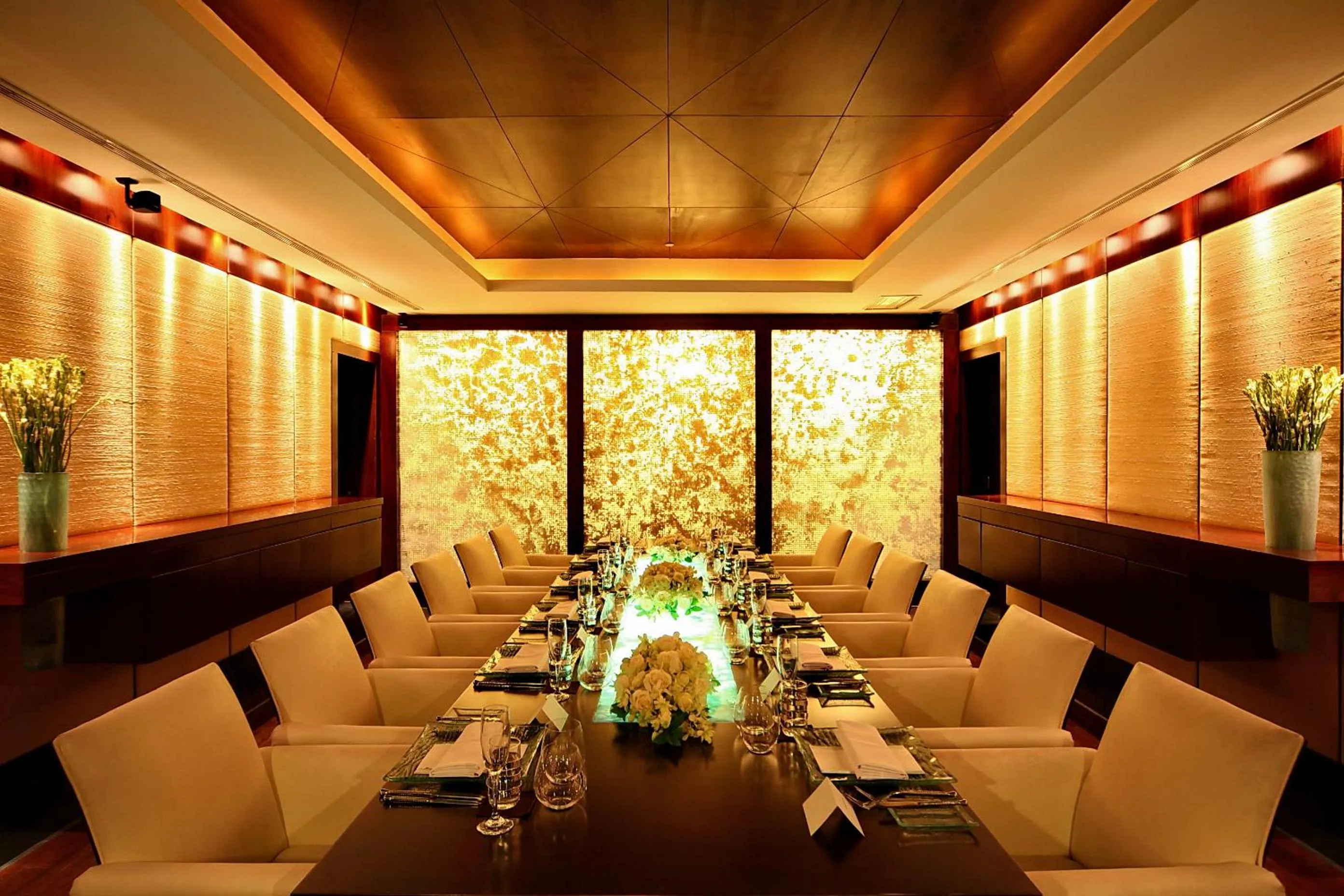 Restaurant/places to eat in AYANA Villas Bali