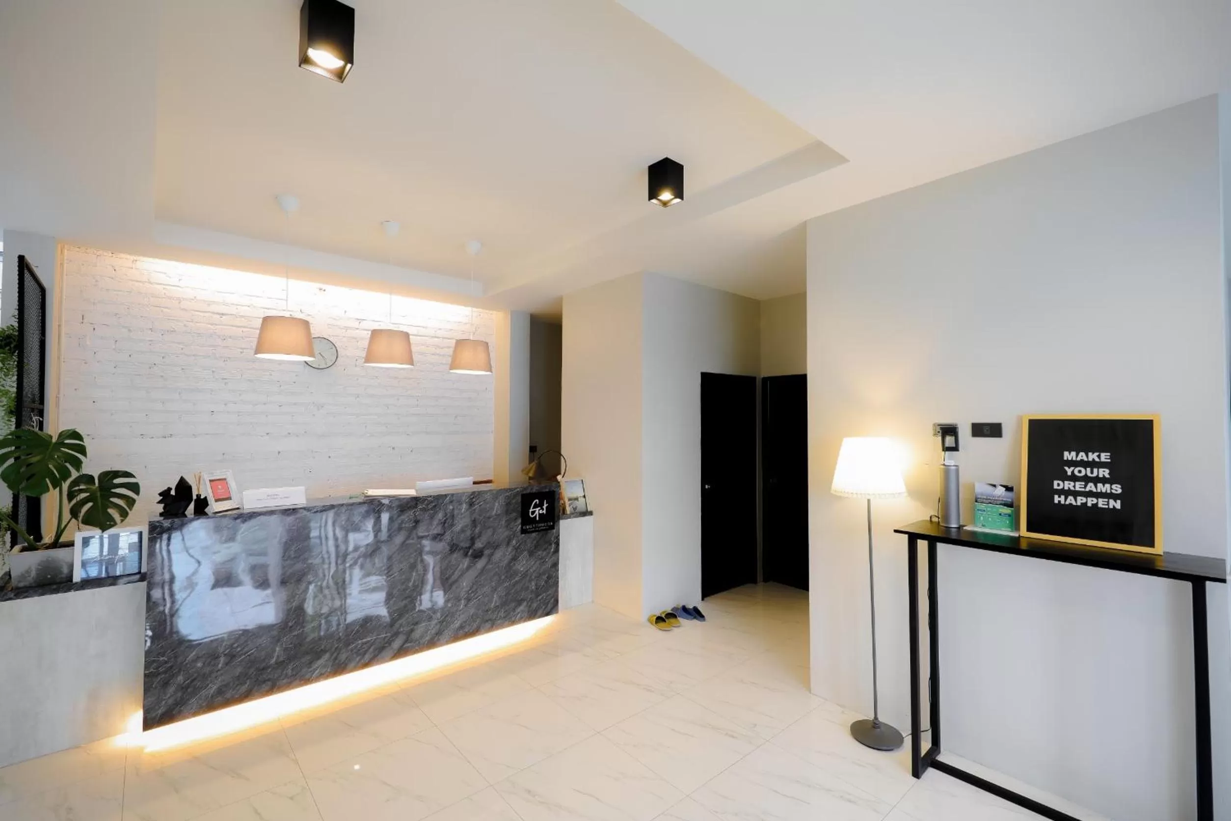 Get GuestHouse 2 ( Sangsri soi 4)