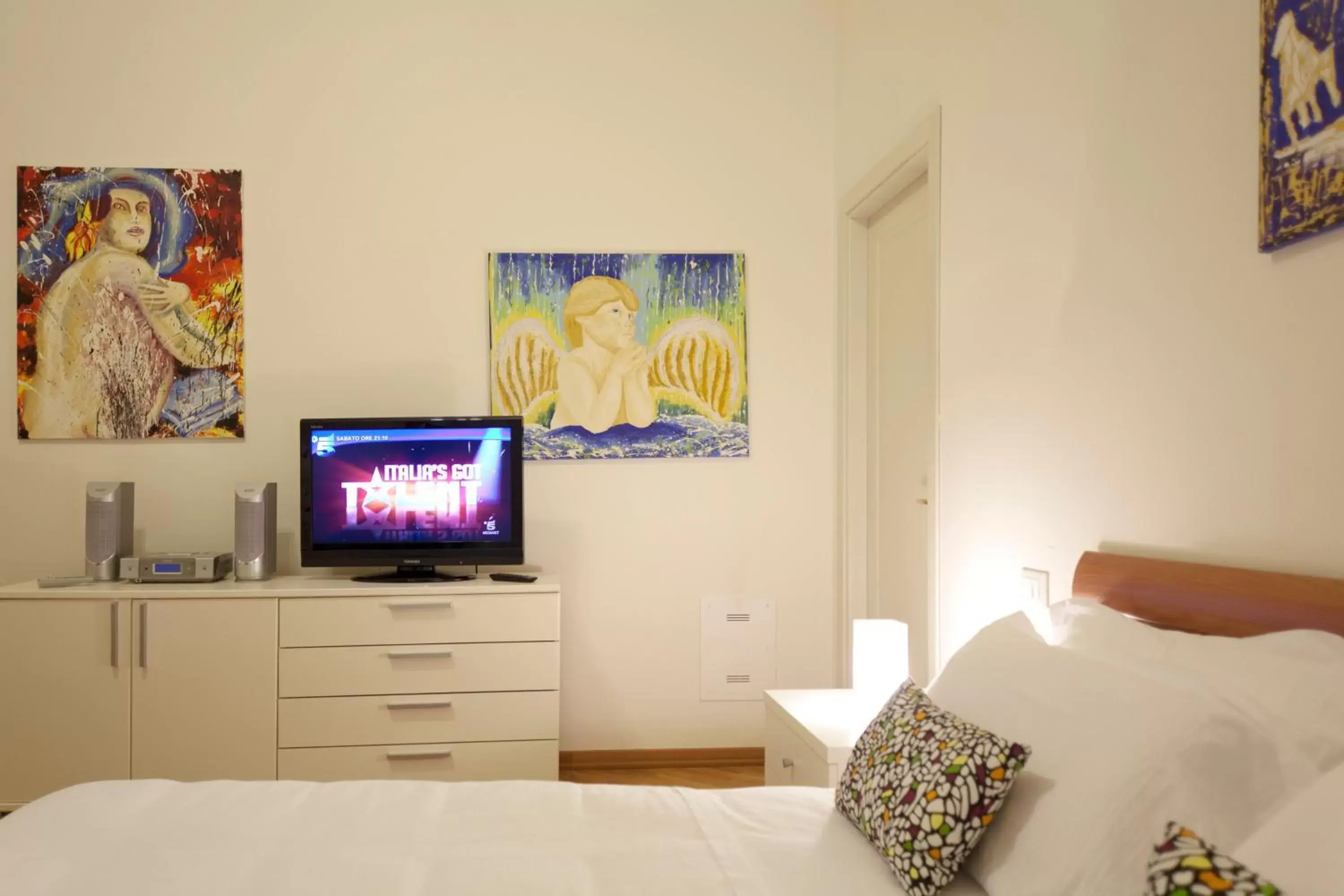 TV and multimedia, Bed in Exclusive Aparthotel La Reunion