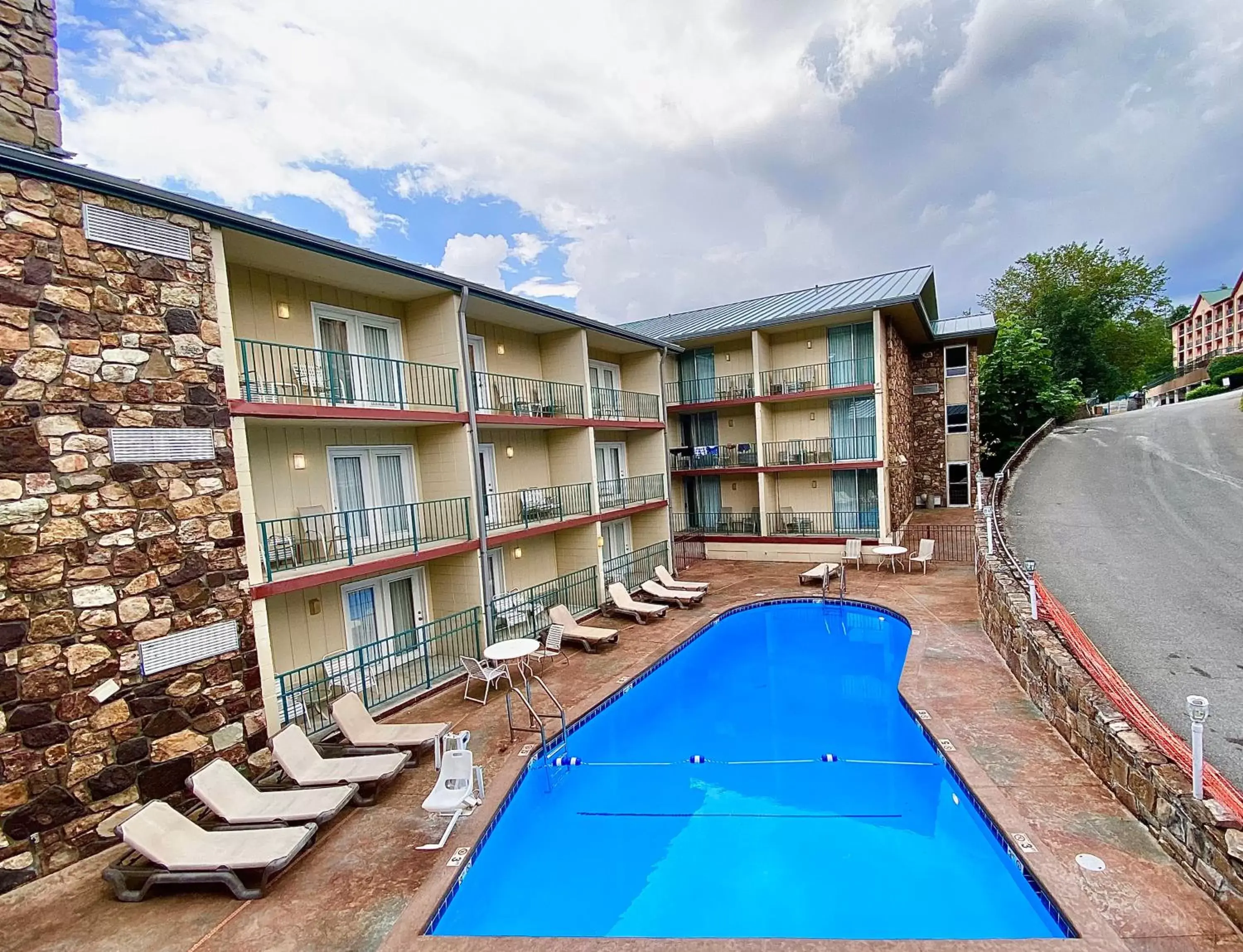 Pool view, Swimming Pool in Reagan Resorts Inn