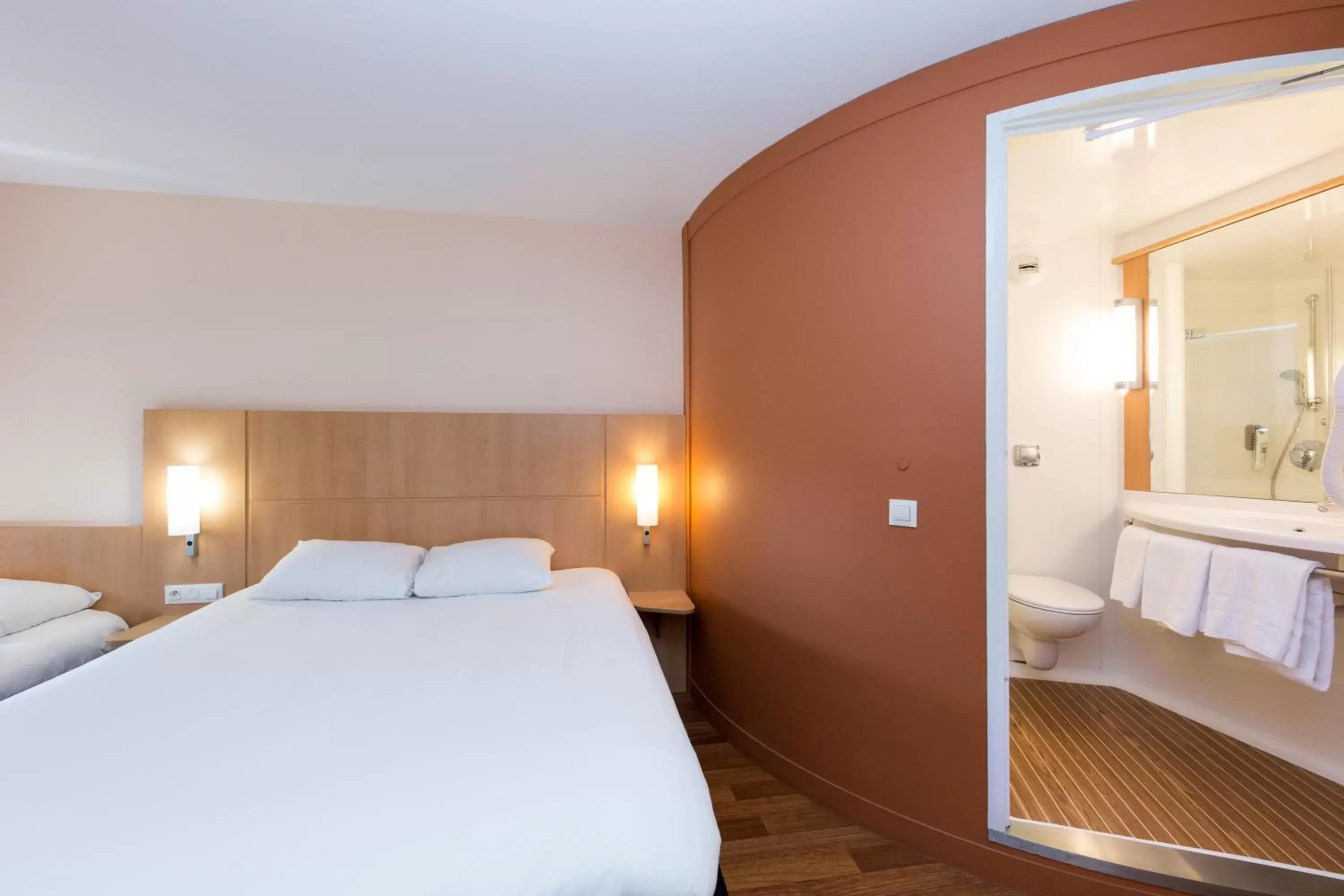 Bed in ibis Sisteron