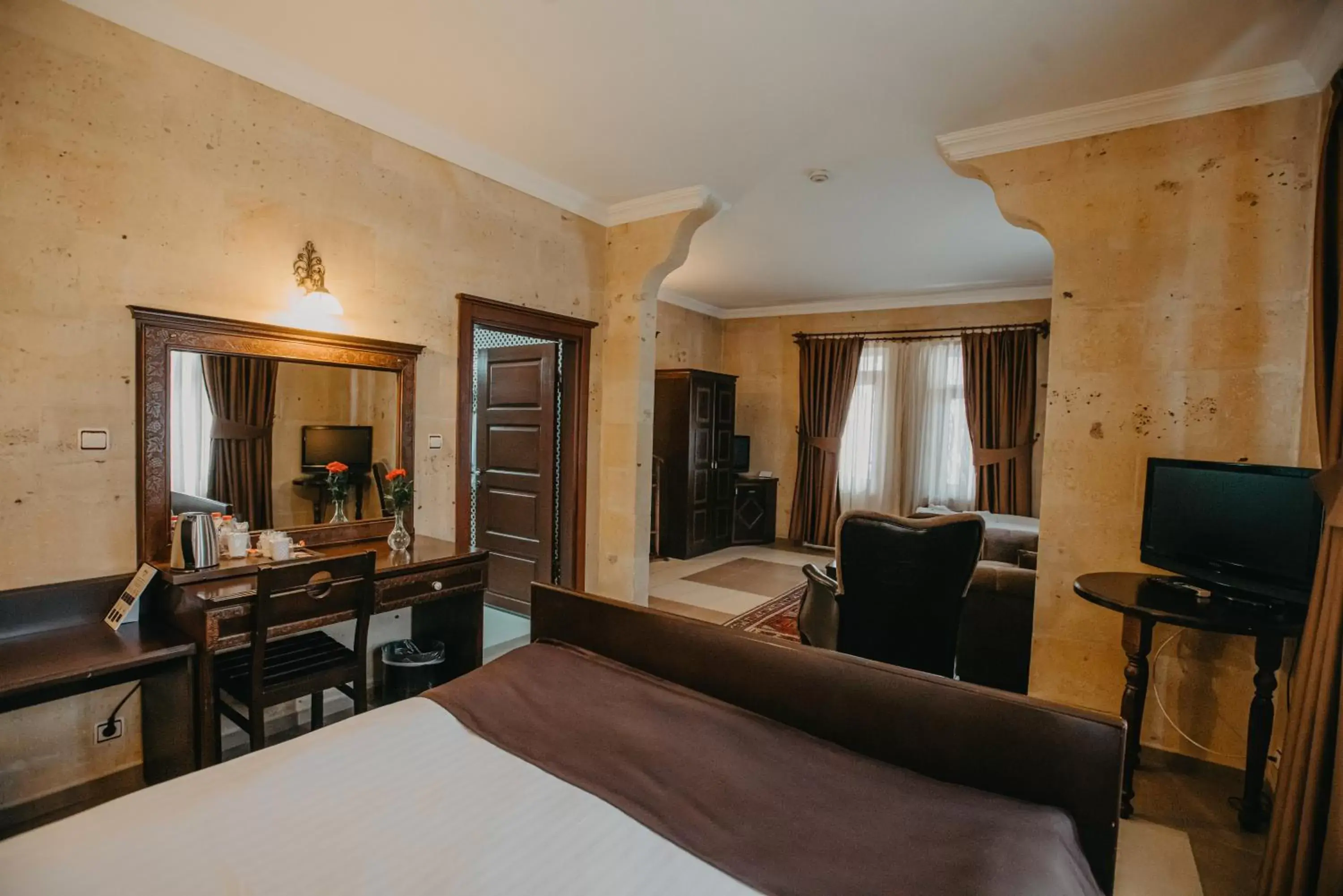 Massage, TV/Entertainment Center in Royal Stone Houses - Goreme