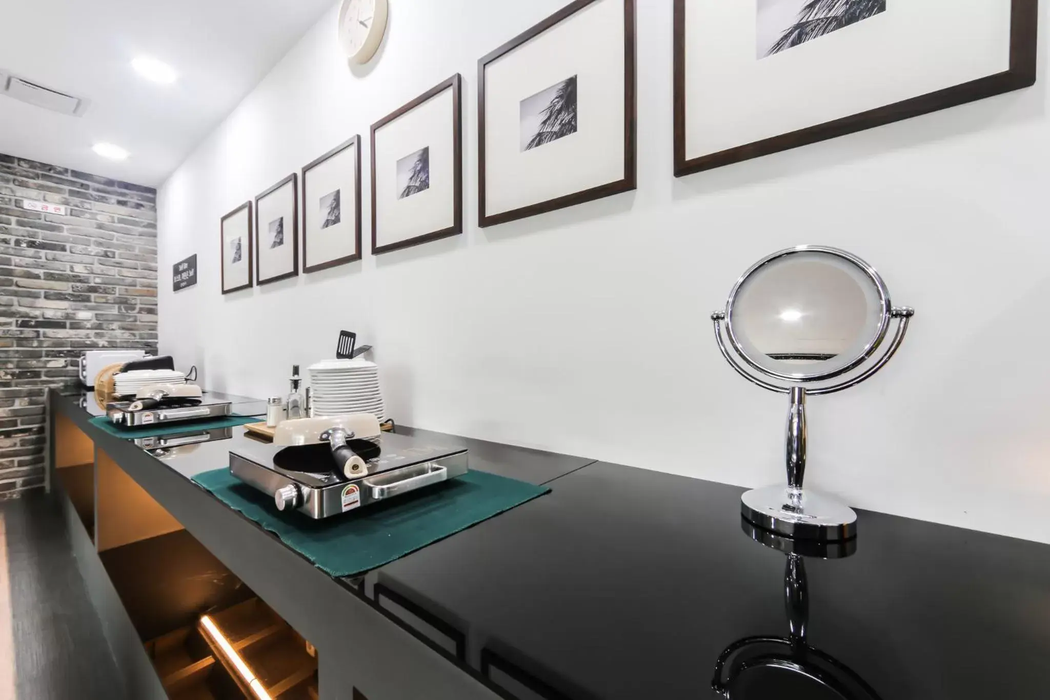 Restaurant/places to eat in Seomyeon Brown-dot hotel Gold Restaurant/places to eat in Seomyeon Brown-dot hotel Gold