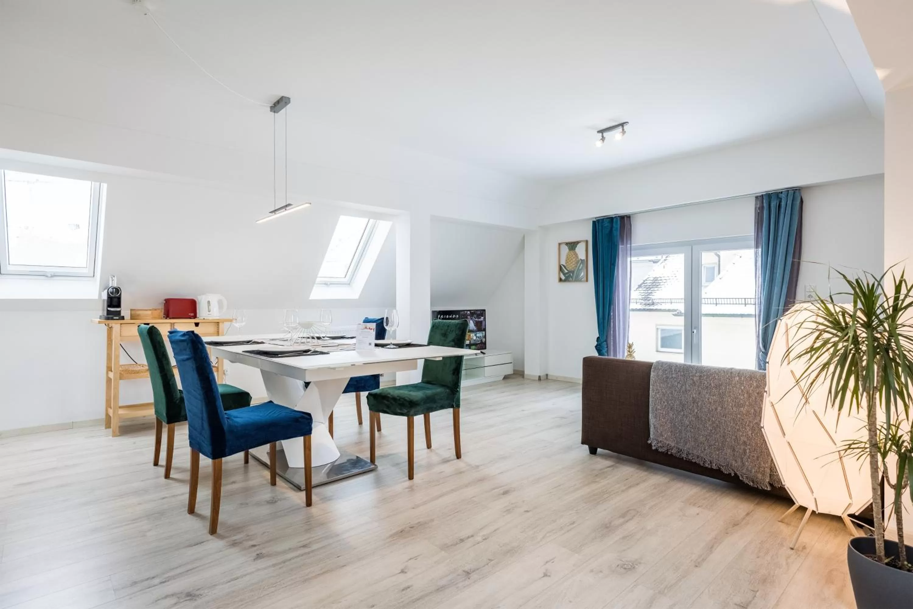 TV and multimedia in Arbio I Cozy Apartments Augsburg-Lechhausen