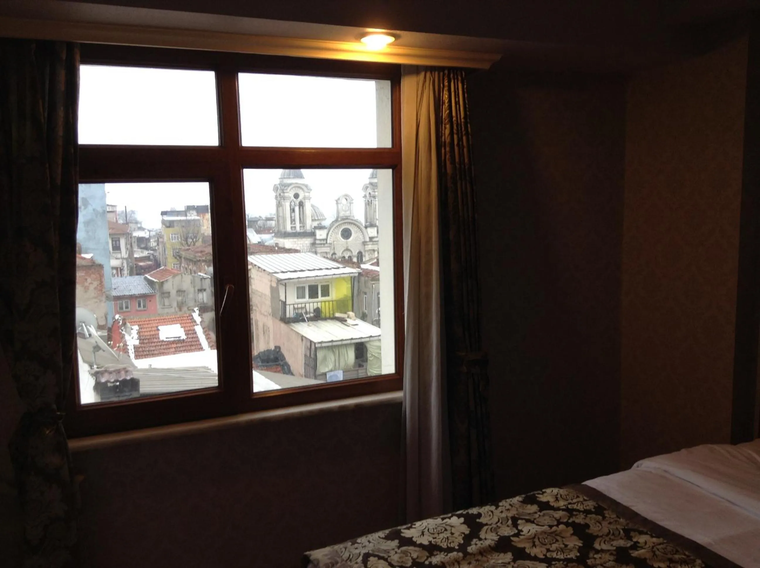 Day, Bed in Tayhan Hotel