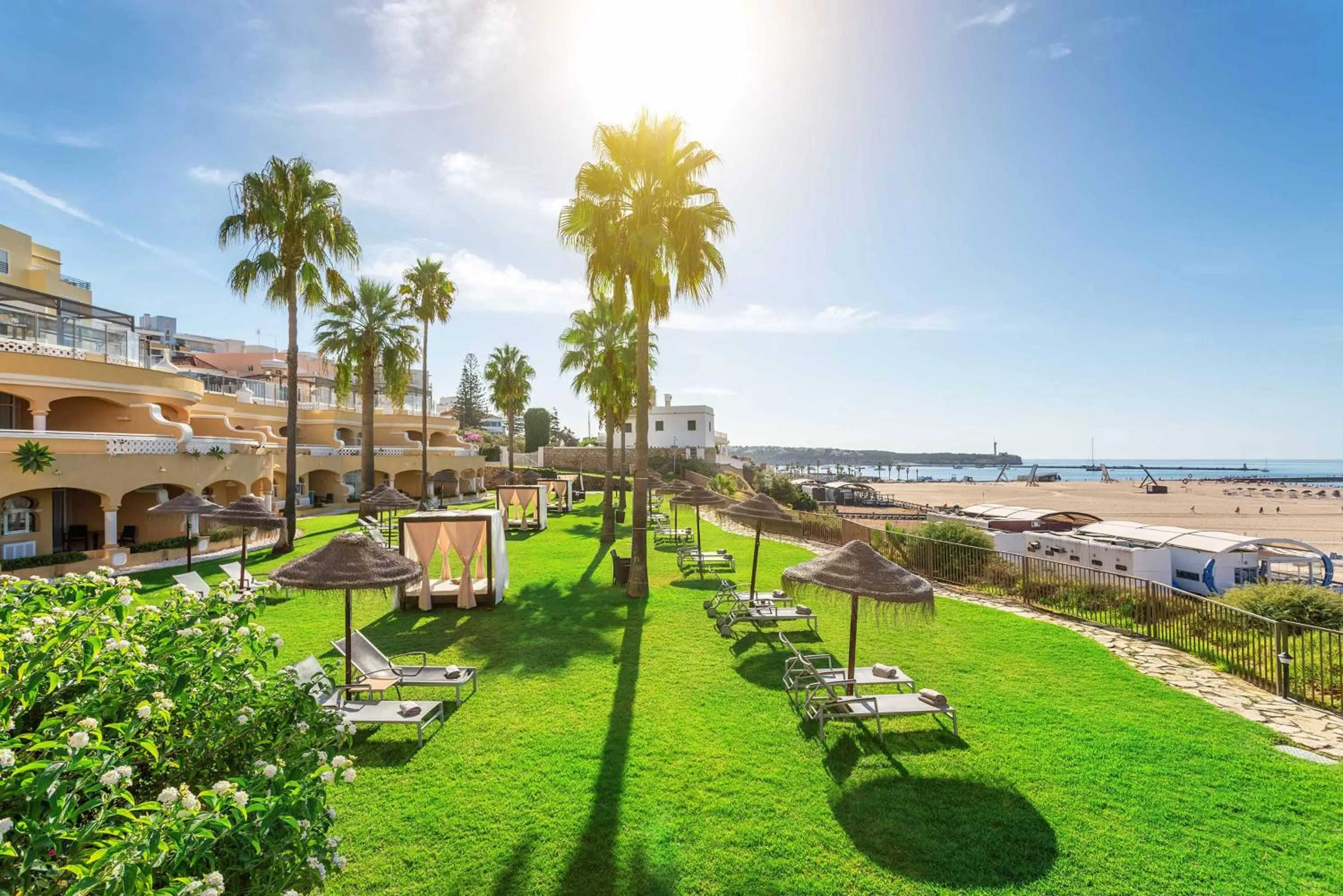 Garden in AP Oriental Beach - Adults Friendly