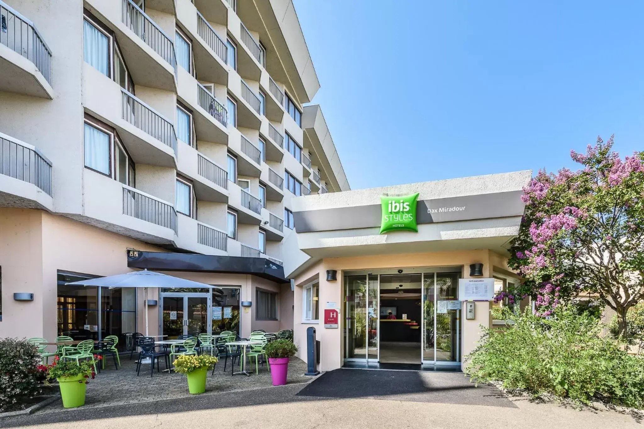 Facade/entrance in ibis styles Dax Centre Facade/entrance in ibis styles Dax Centre