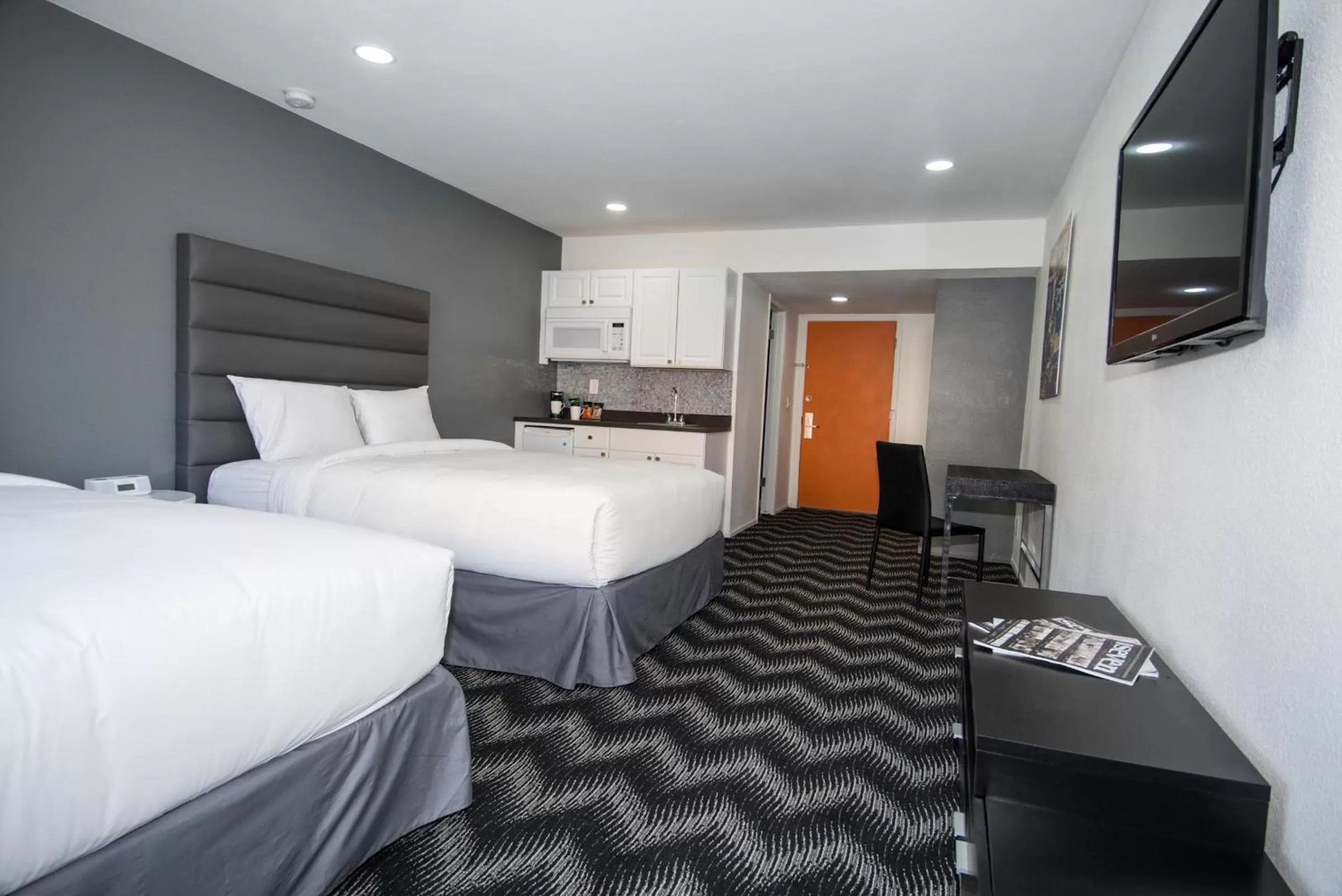 TV and multimedia, Bed in Siegel Select LV Strip-Convention Center