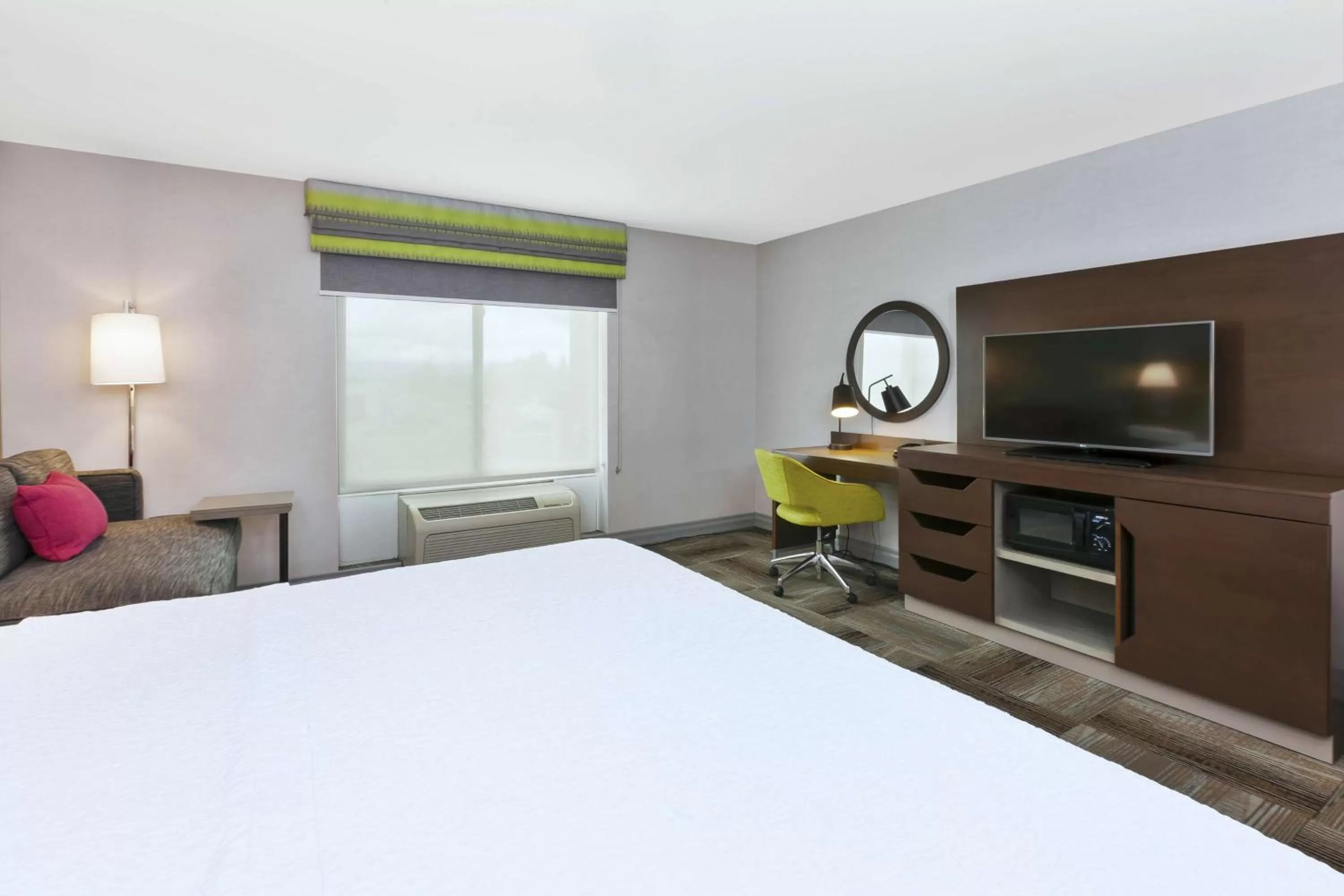 Bedroom, Bed in Hampton Inn Idaho Falls