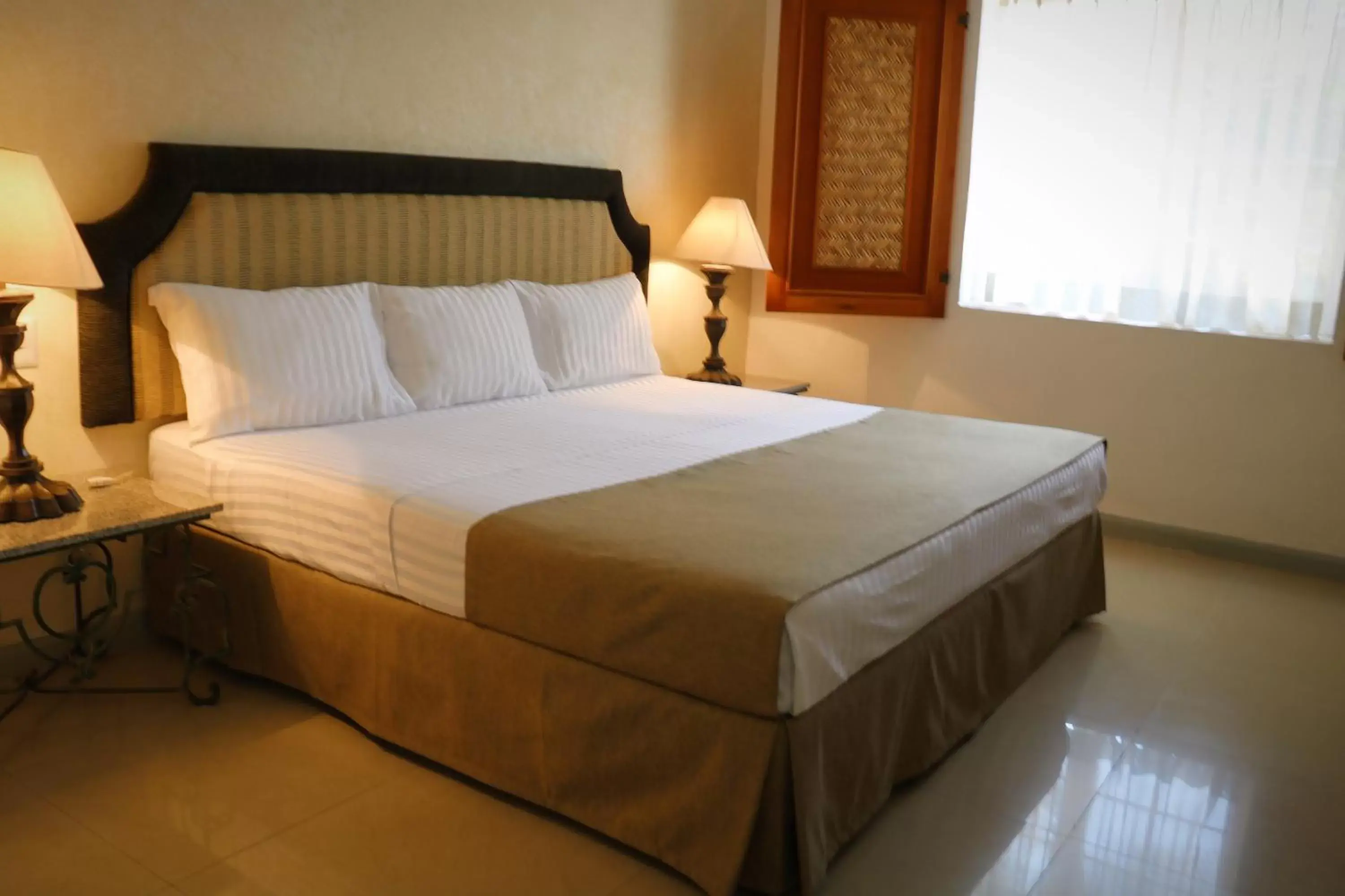 Bed in Zar Colima