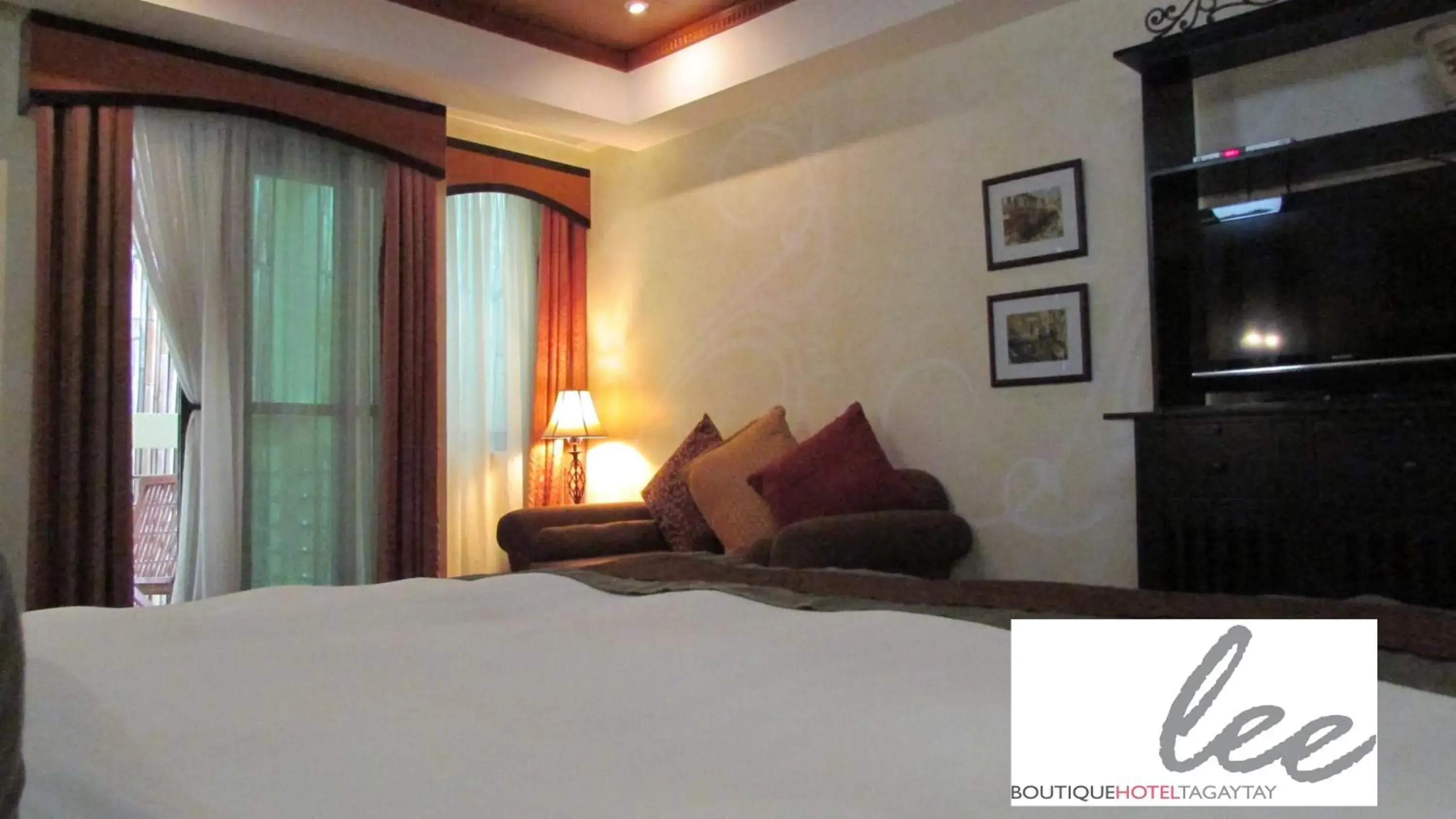 Bedroom, Bed in Lee Boutique Hotel Tagaytay