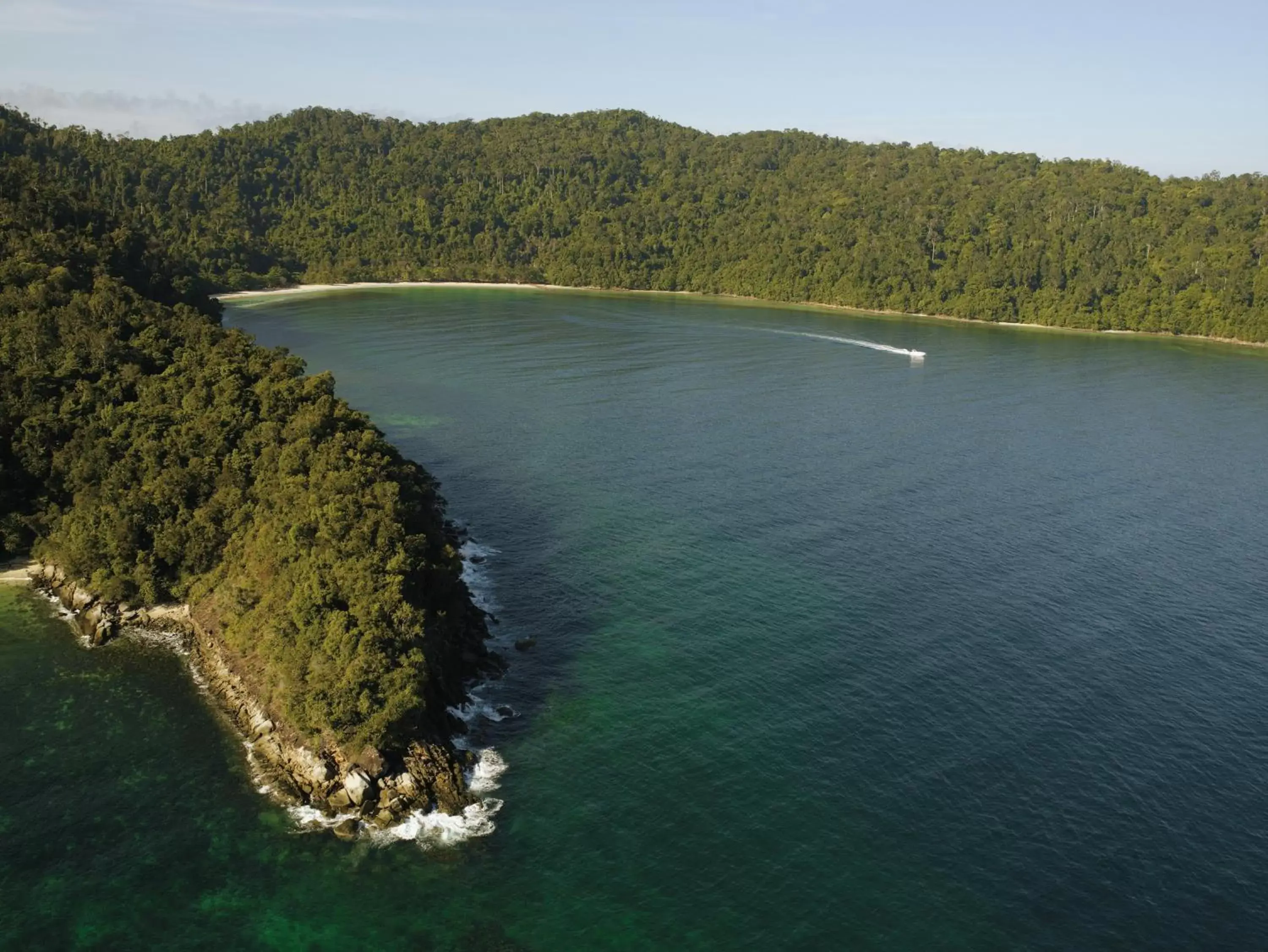 Area and facilities, Bird's-eye View in Shangri-La Tanjung Aru, Kota Kinabalu