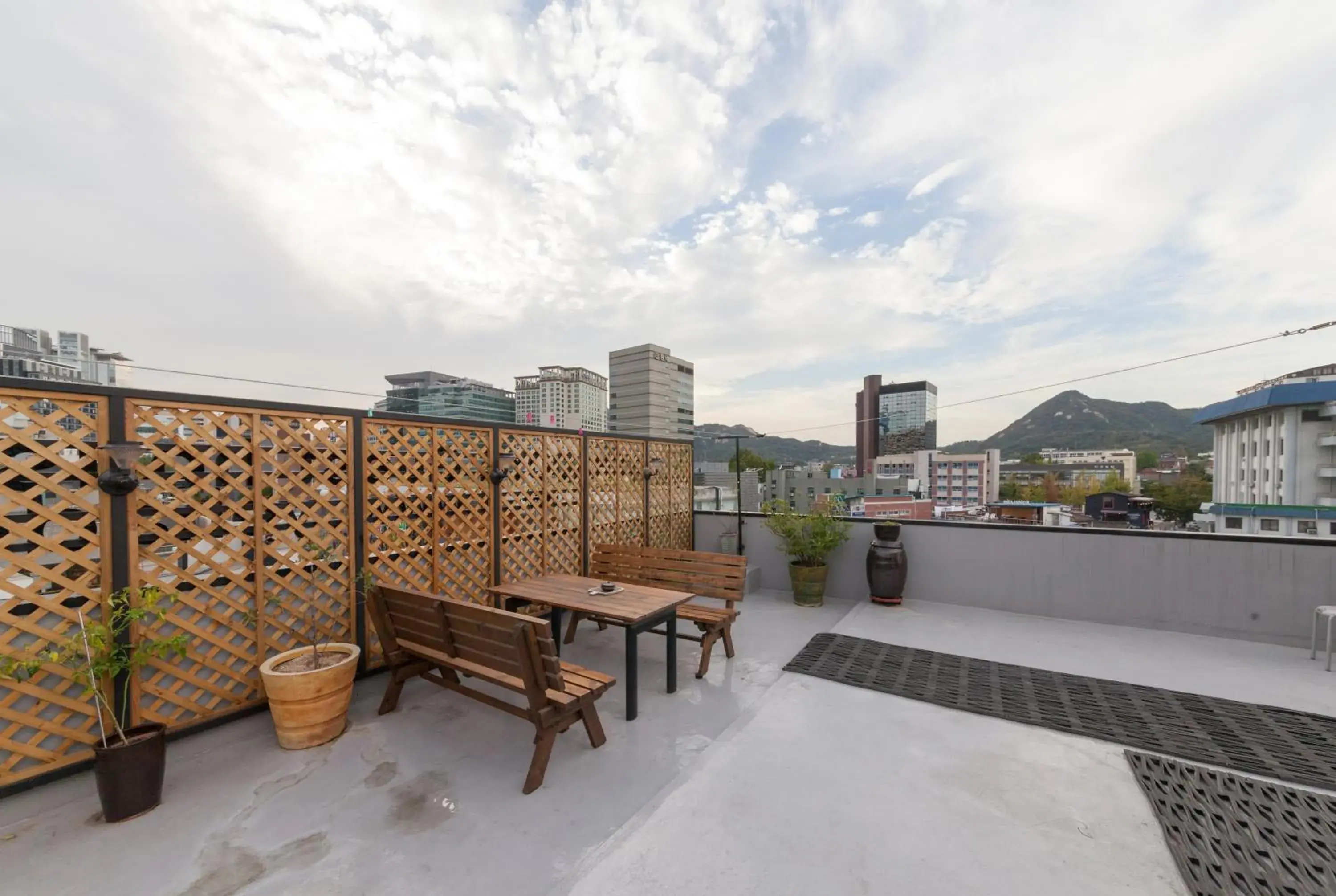 Patio in Yehadoye Guesthouse