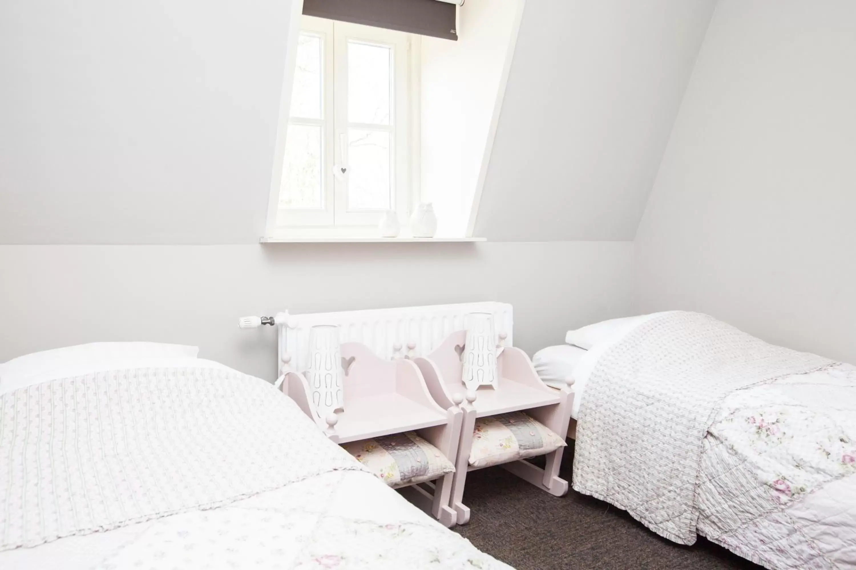 Photo of the whole room, Bed in Klooster Nieuwkerk Goirle