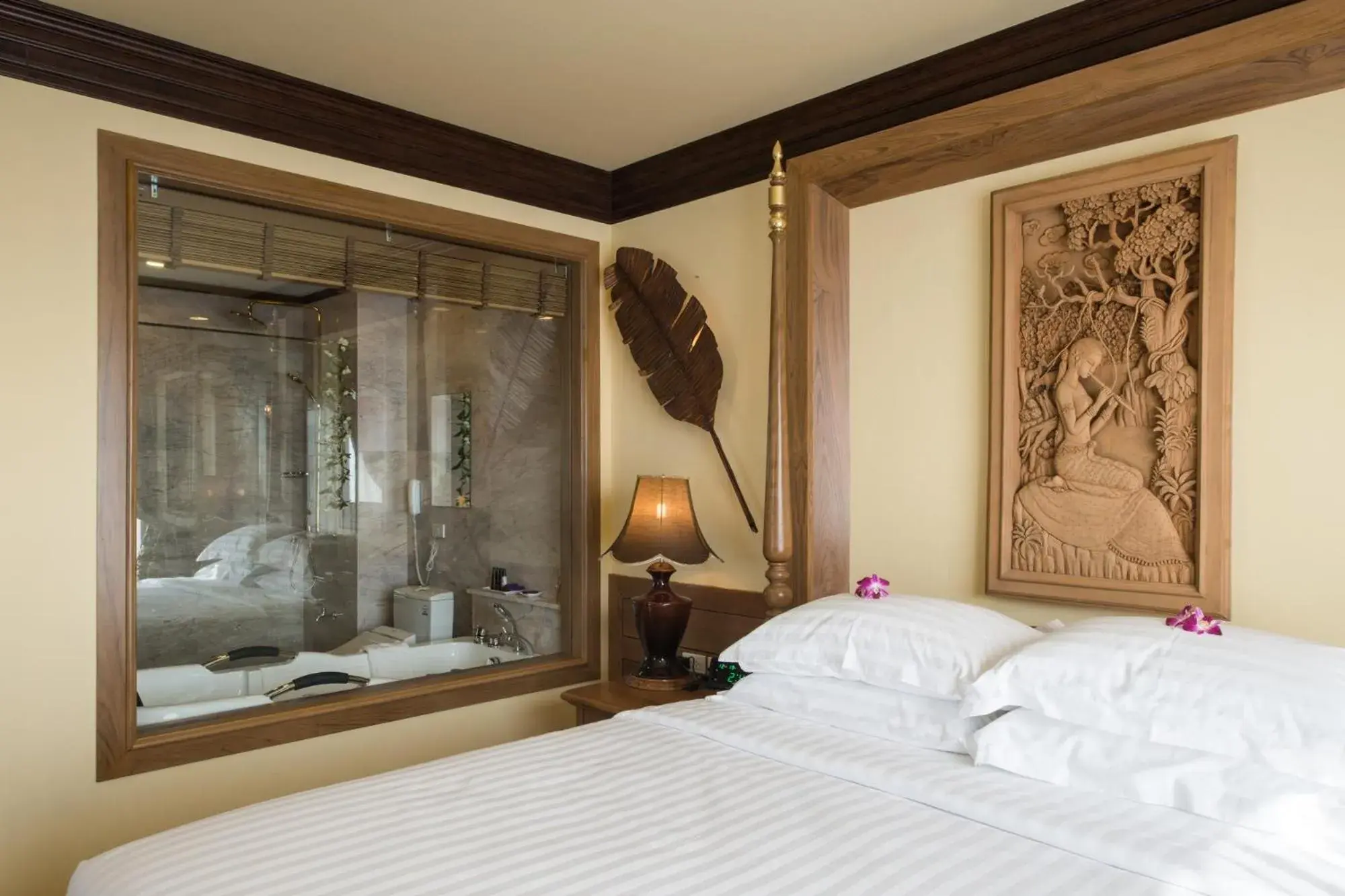 Bathroom, Bed in Peak Nimman Prestige Hotel