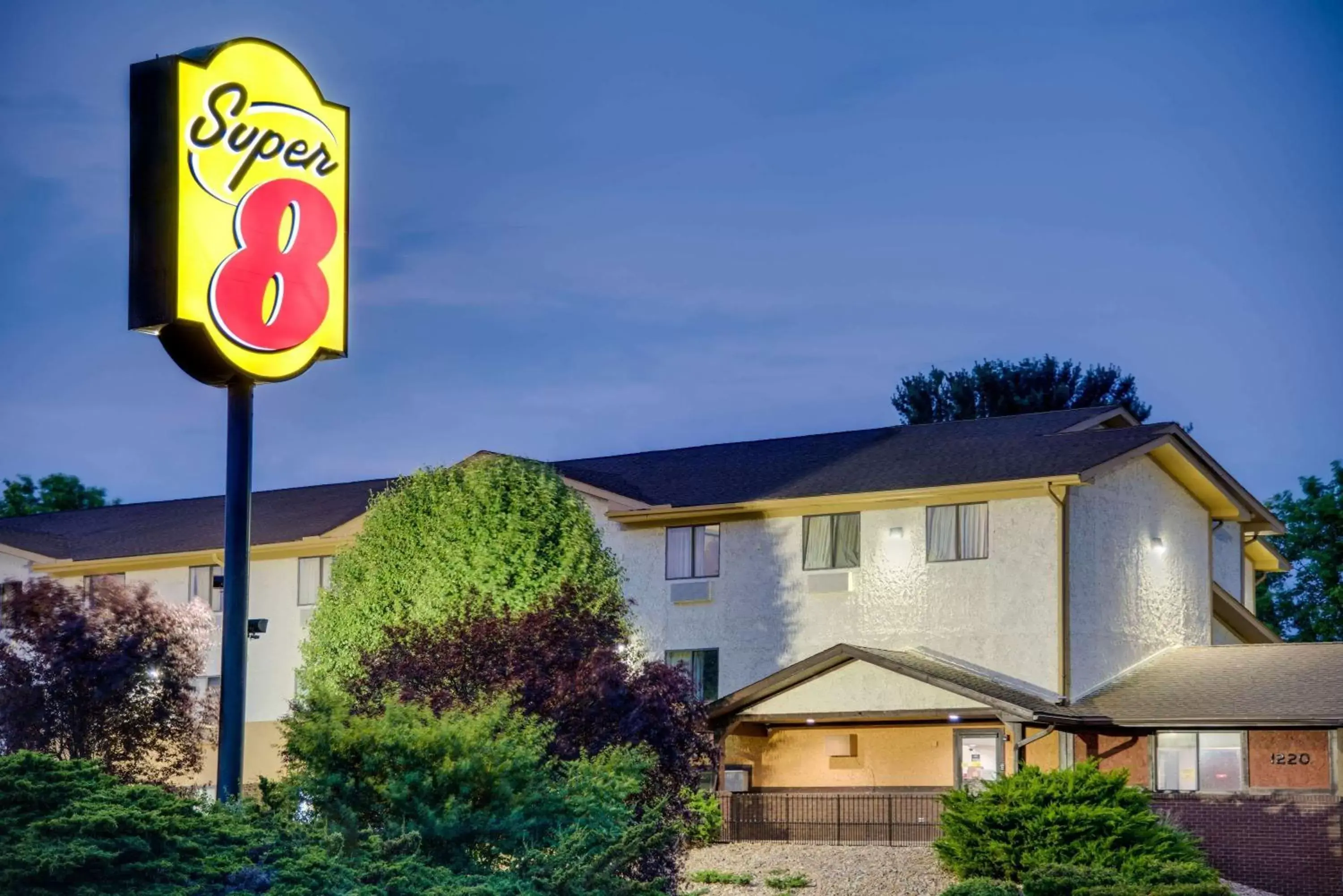 Property Building in Super 8 by Wyndham Hagerstown