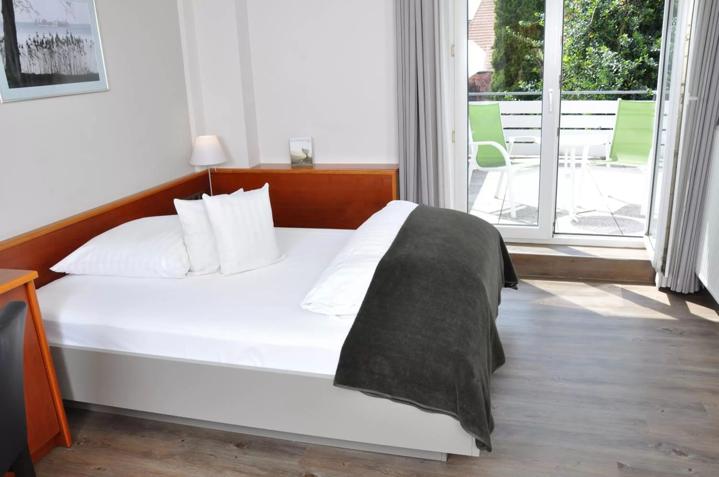 Deluxe Single Room with Balcony - single occupancy in Romantik Hotel Schmiedegasthaus Gehrke Deluxe Single Room with Balcony - single occupancy in Romantik Hotel Schmiedegasthaus Gehrke