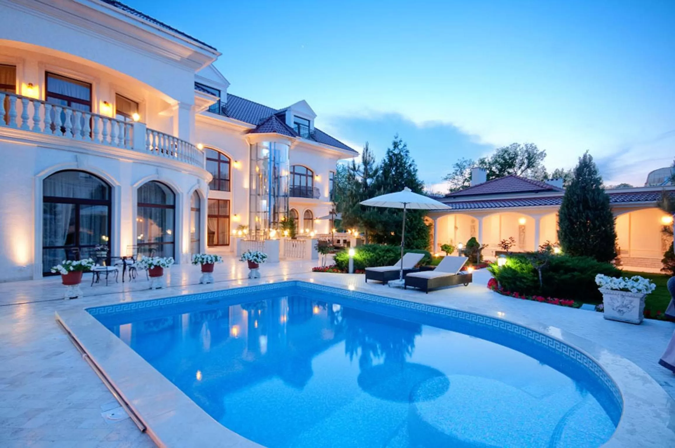 Area and facilities in Villa Le Premier - Maestro