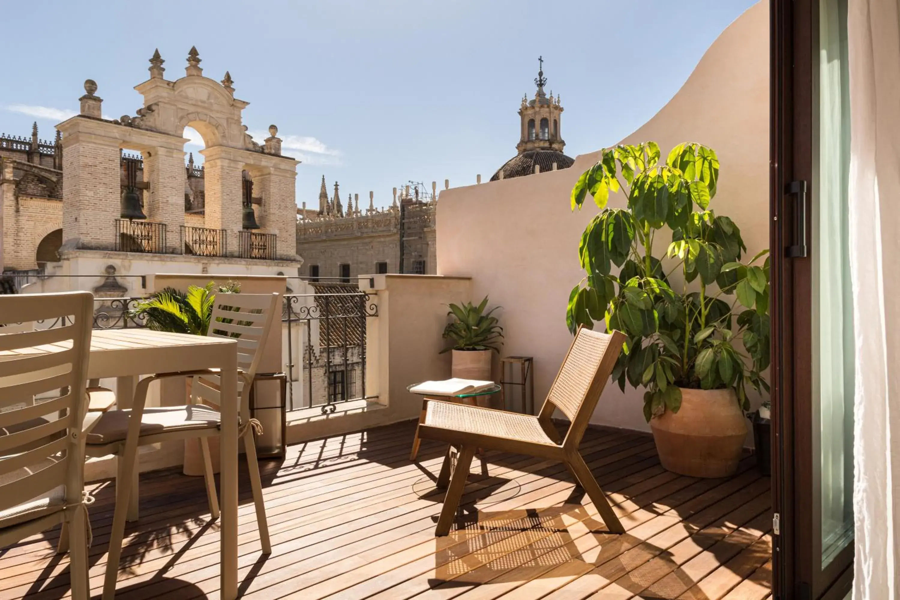 Balcony/Terrace in Puerta Catedral Apartments