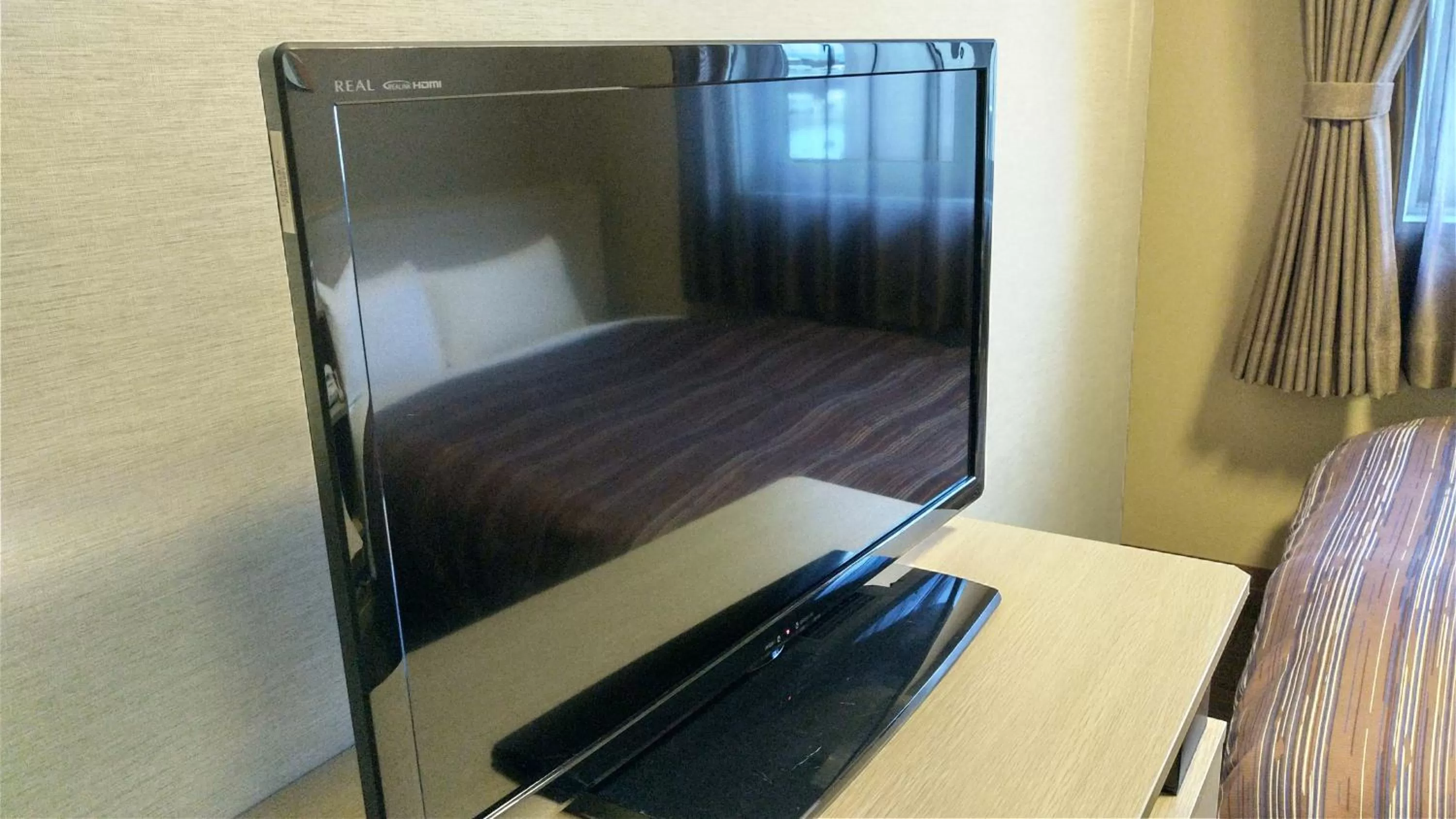 TV and multimedia, Bed in Route Inn Grantia Komatsu Airport