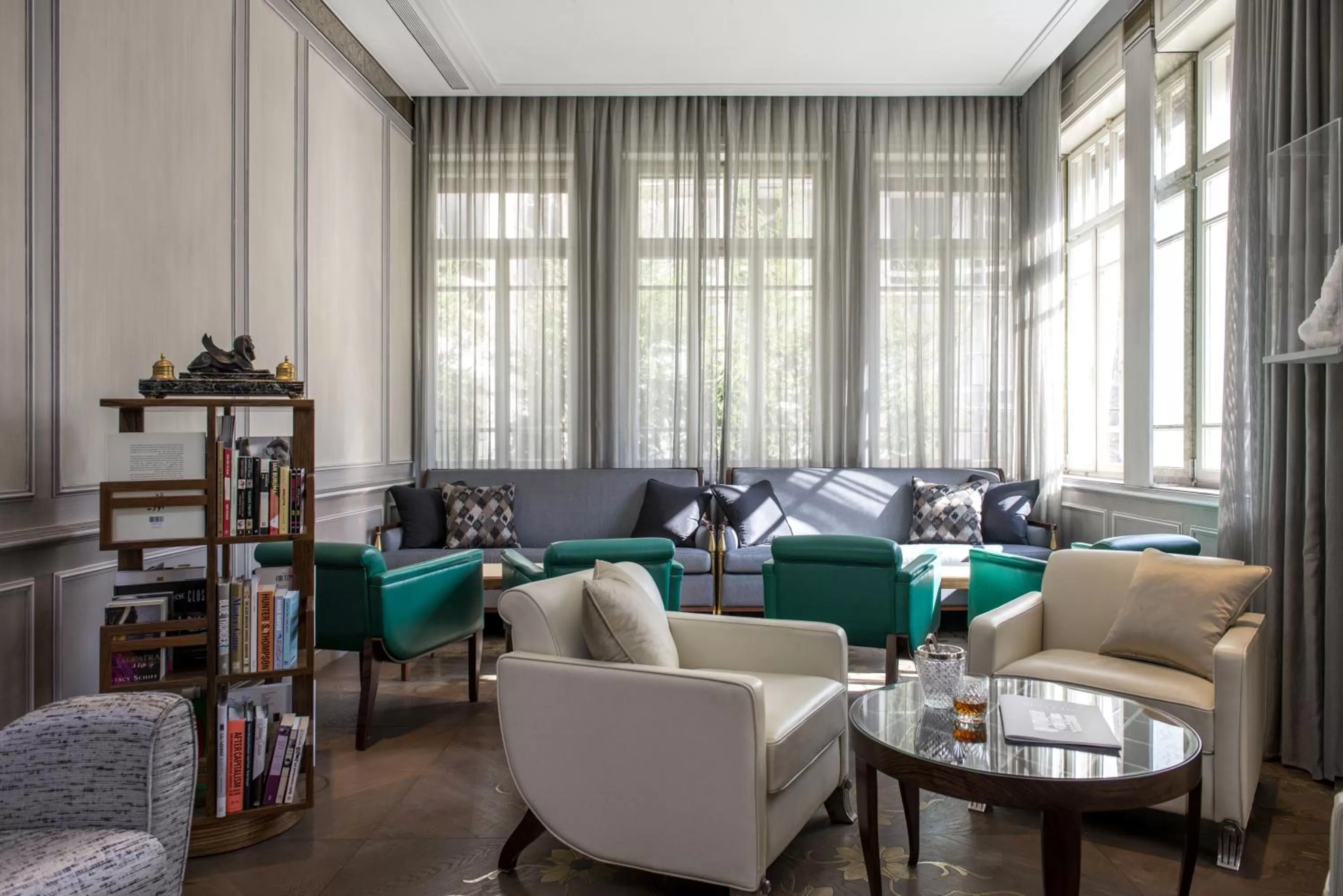 Communal lounge/ TV room in The Norman Tel Aviv