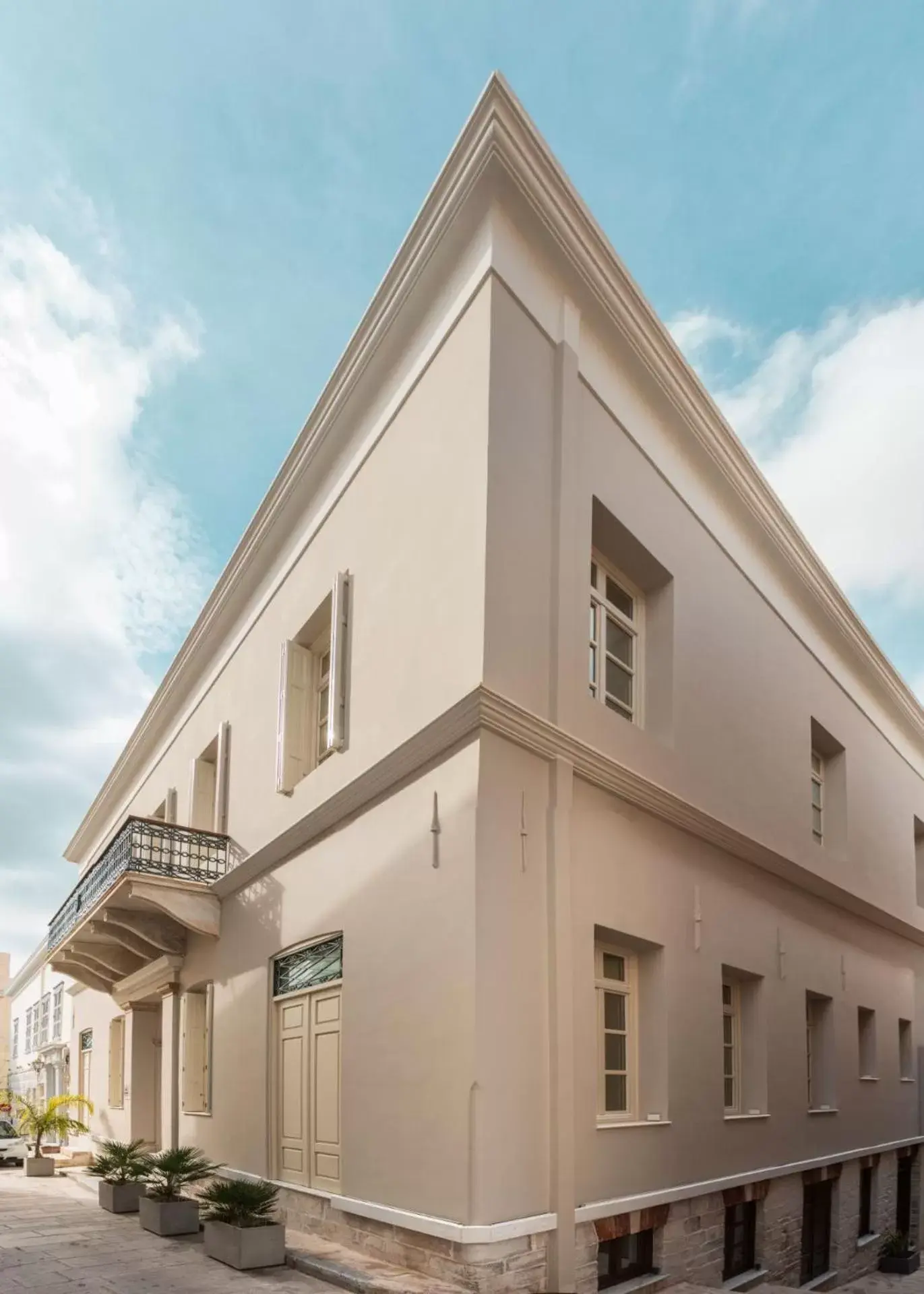 Property building in Castro Hotel Syros Property building in Castro Hotel Syros