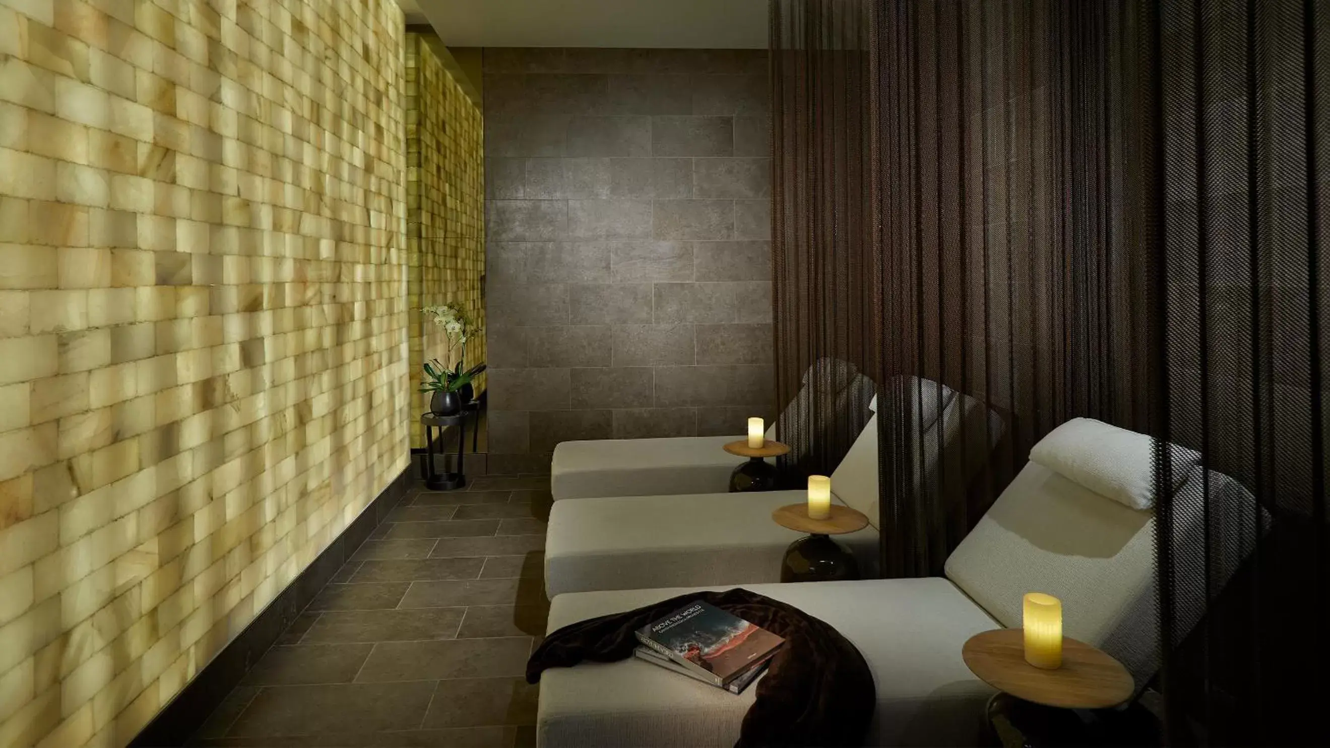 Spa and wellness centre/facilities, Bathroom in The Guitar Hotel at Seminole Hard Rock Hotel & Casino