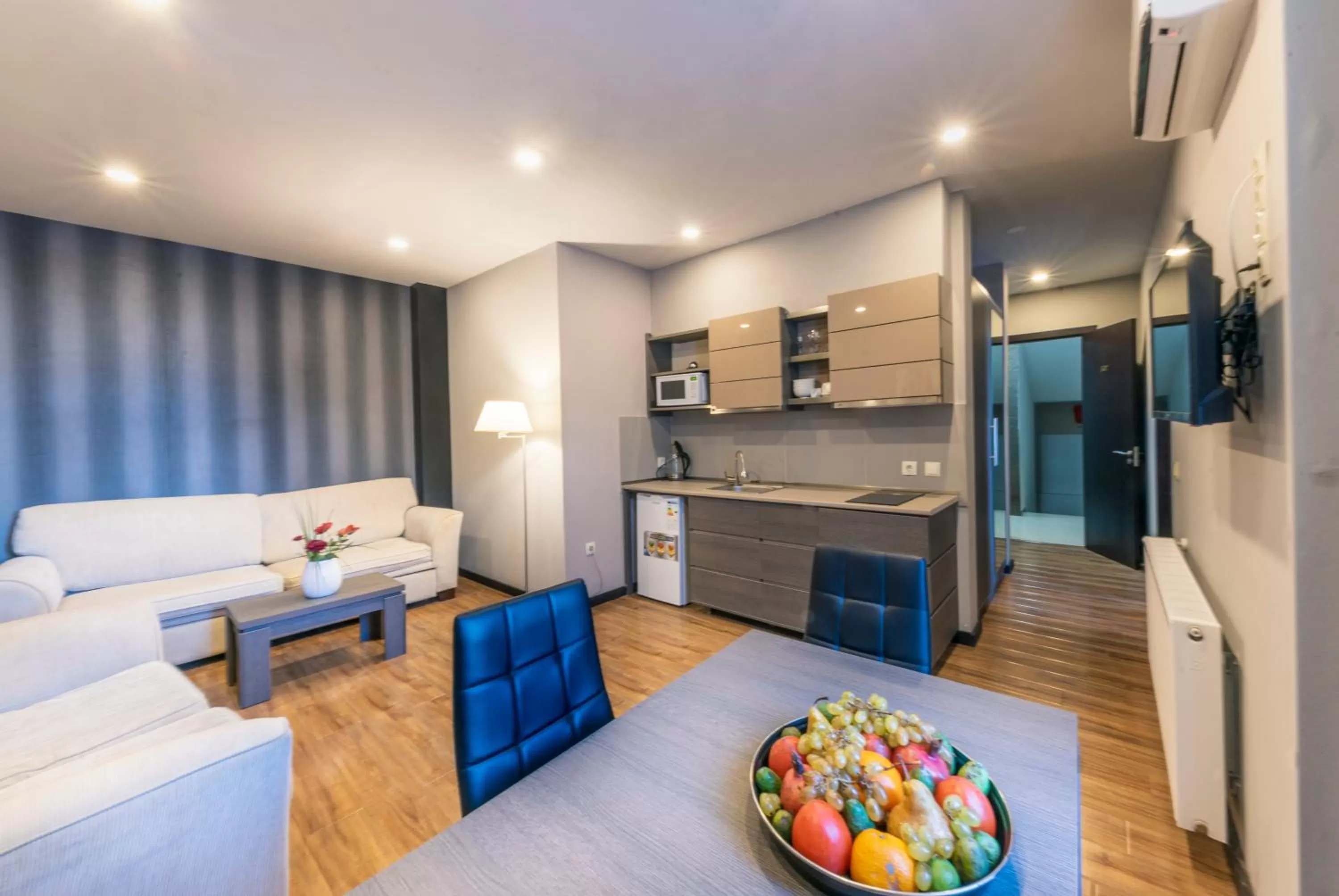 Diving in Sani Apart Hotel